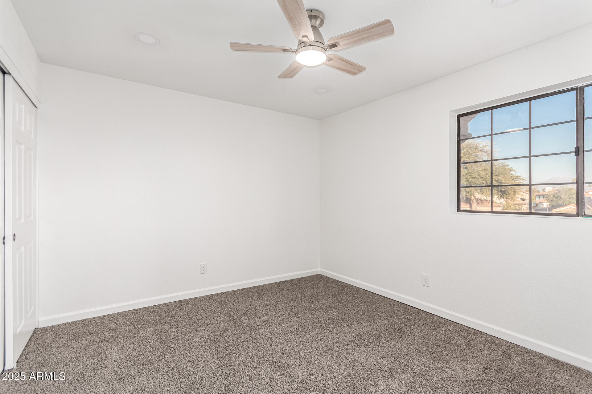 16442 N 59TH Place