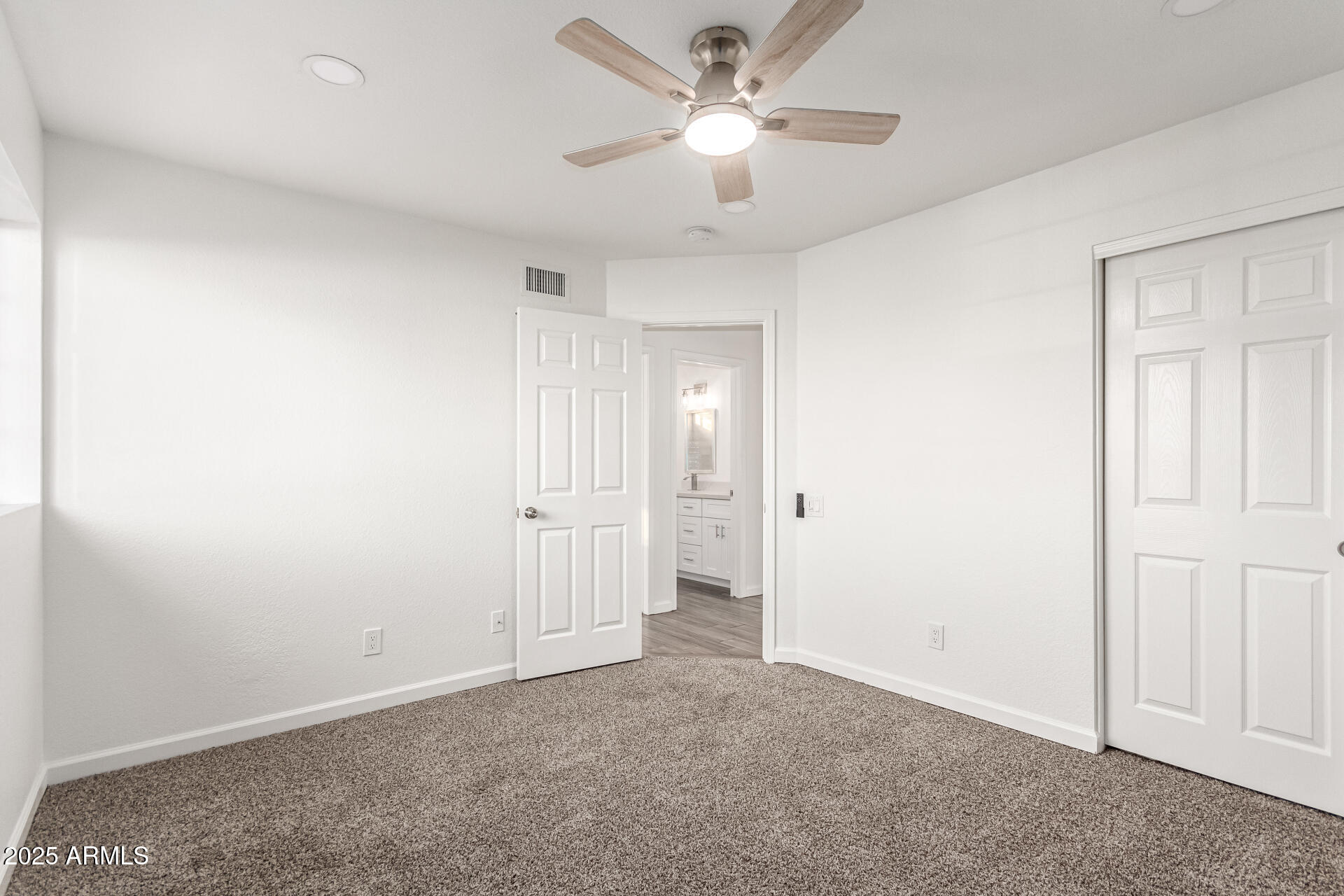 16442 N 59TH Place