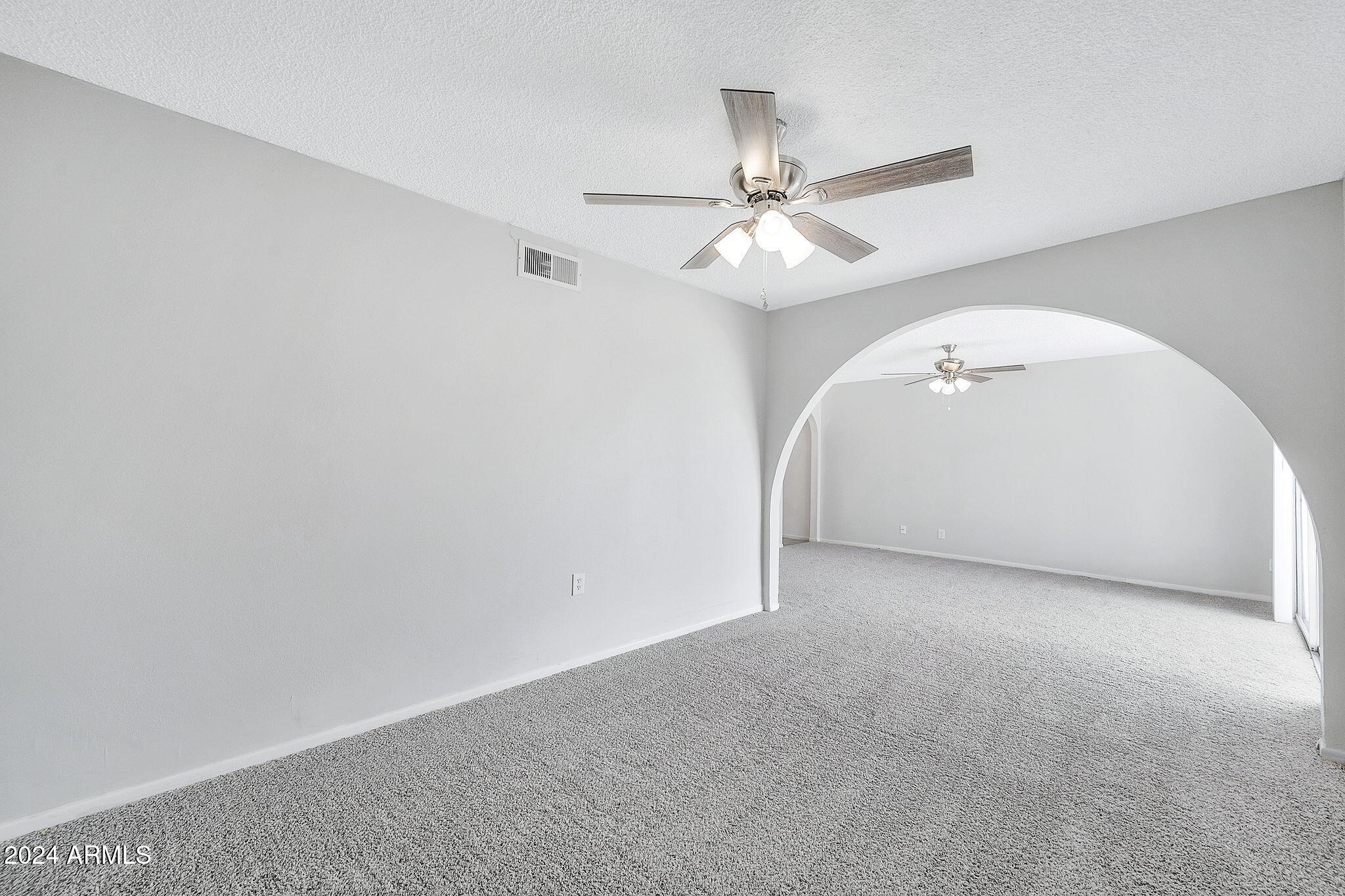 5719 W CHOLLA Street