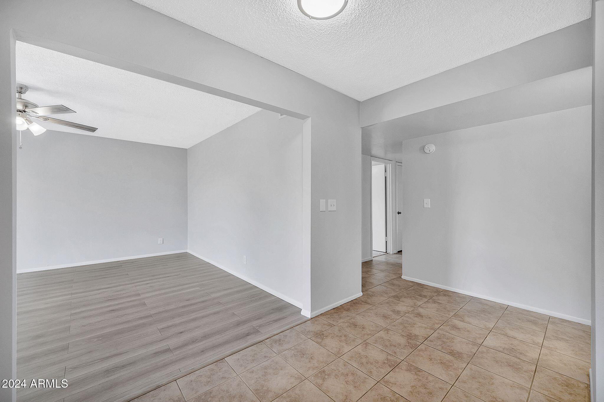 5719 W CHOLLA Street