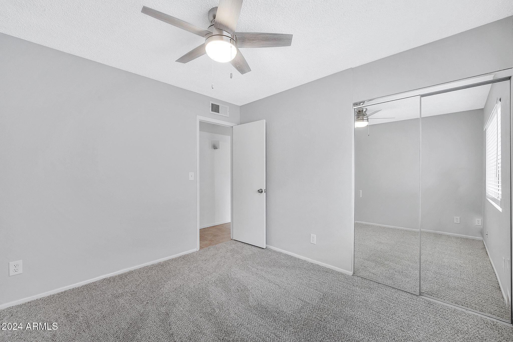 5719 W CHOLLA Street