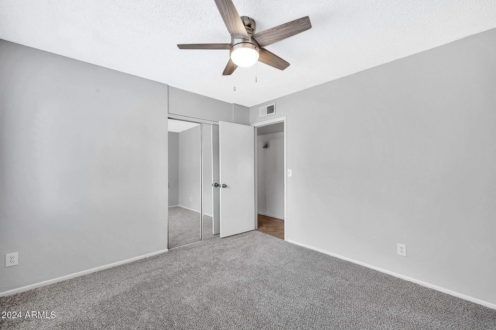 5719 W CHOLLA Street