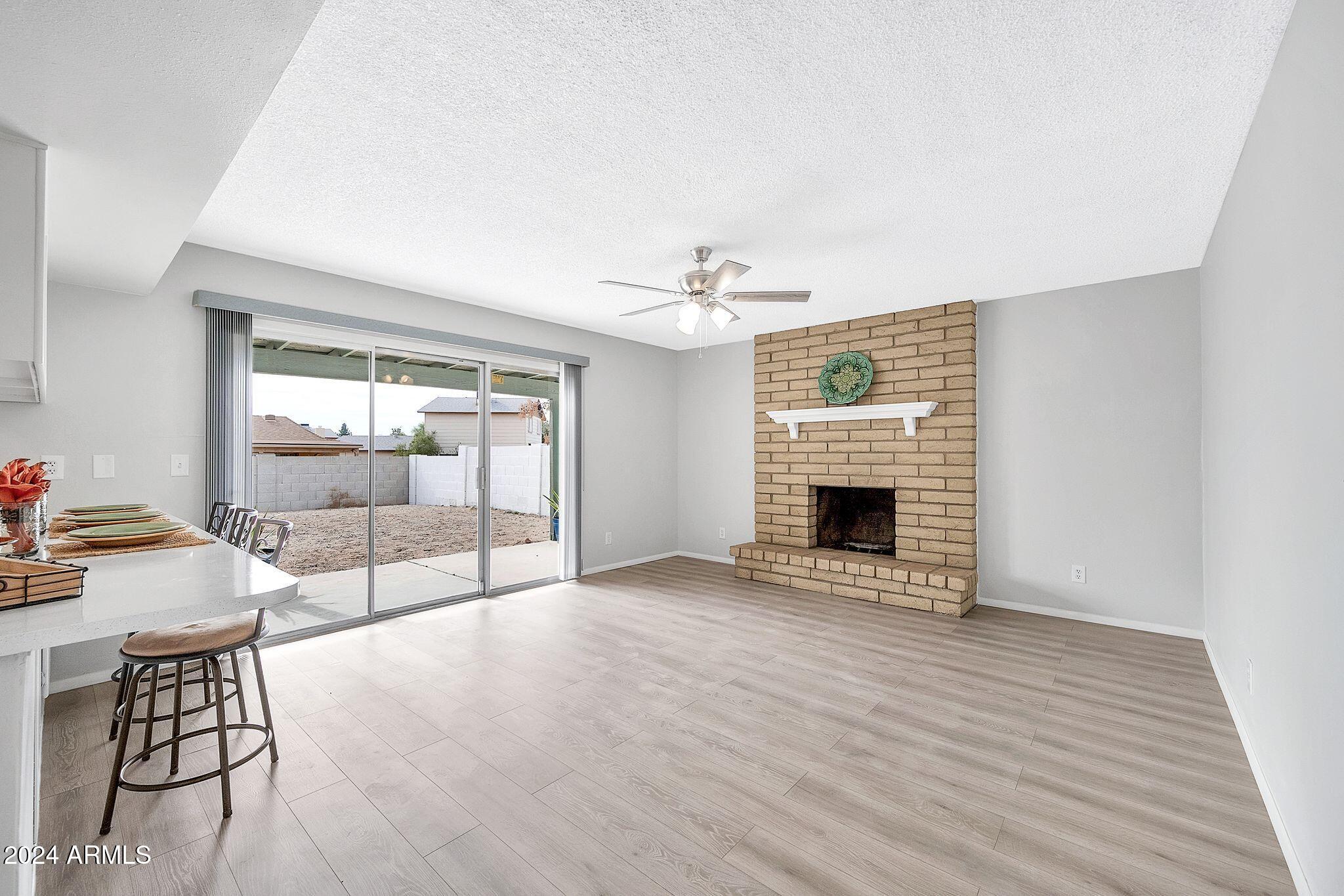 5719 W CHOLLA Street