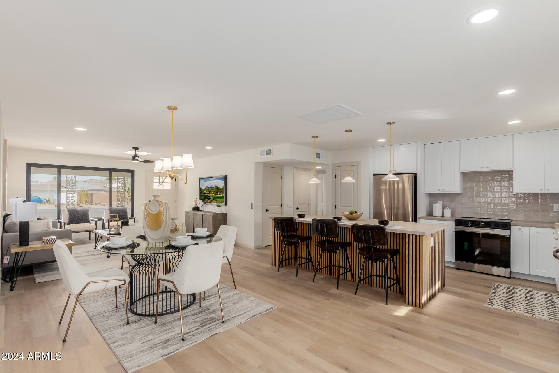 11402 N ARBOR Court