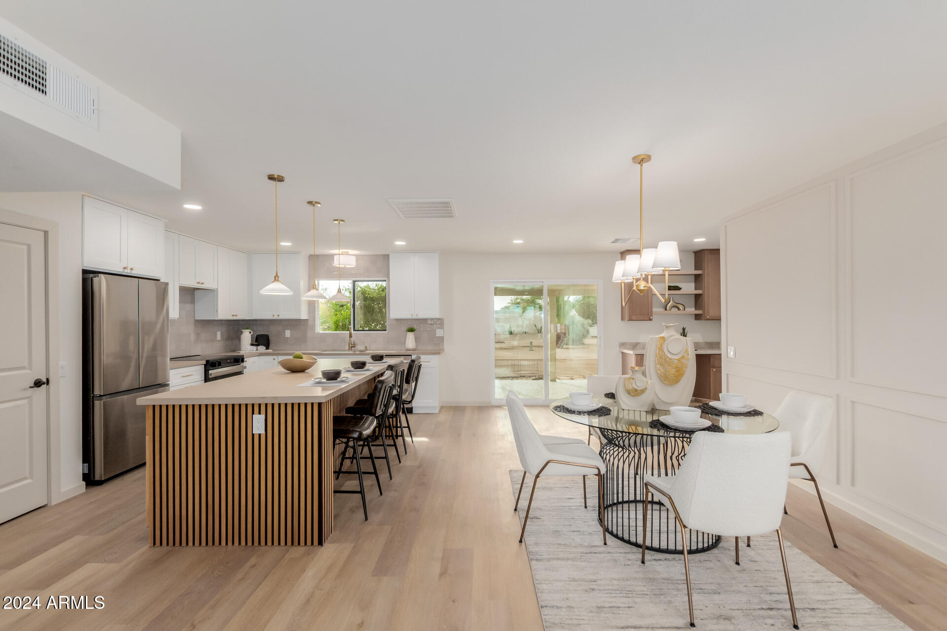 11402 N ARBOR Court