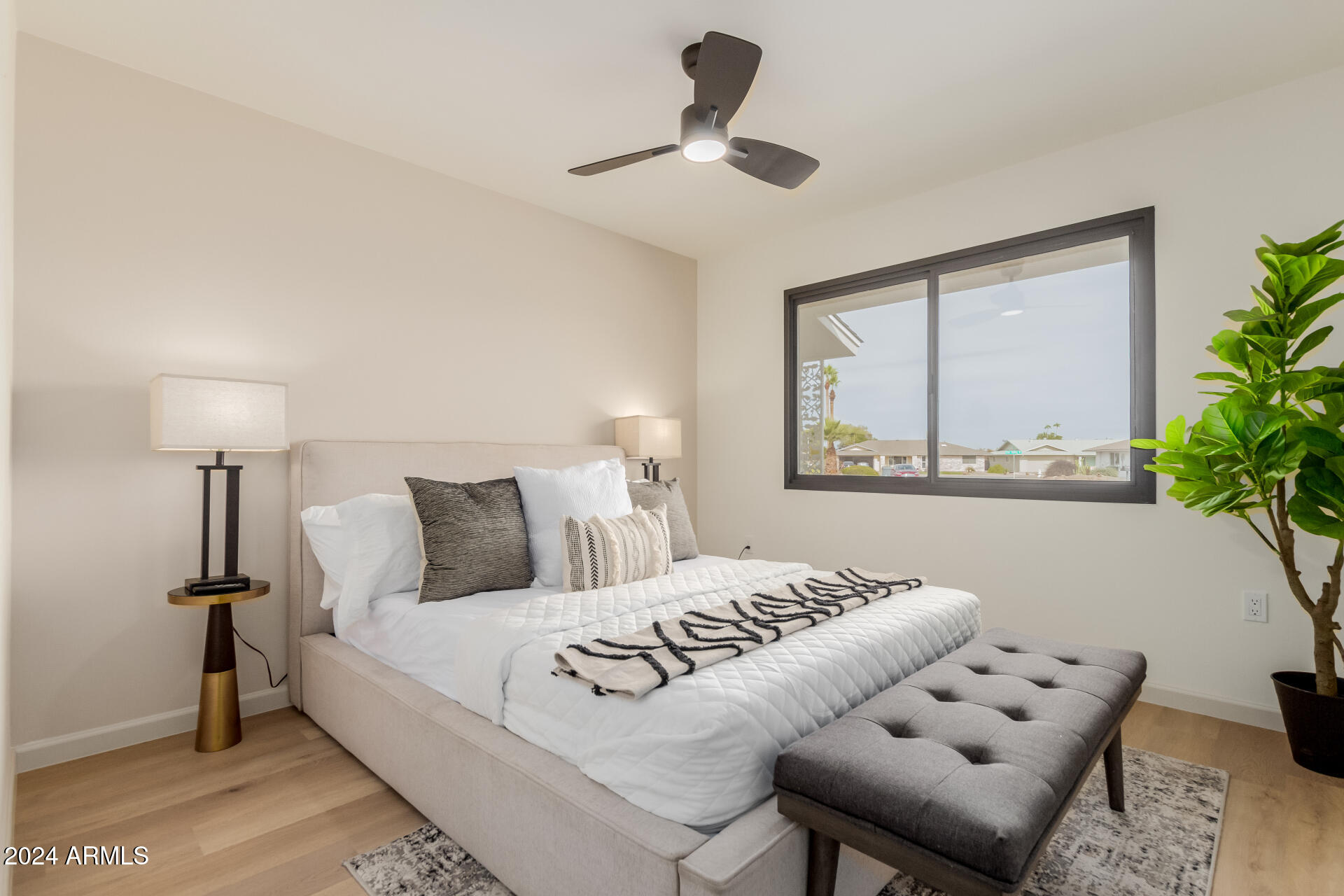 11402 N ARBOR Court