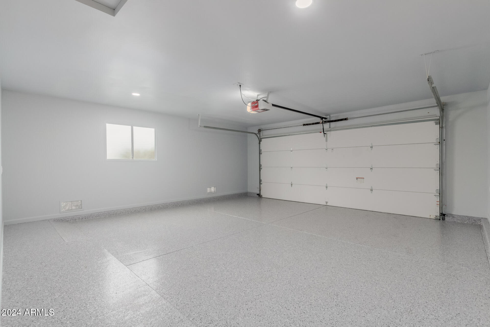 11402 N ARBOR Court