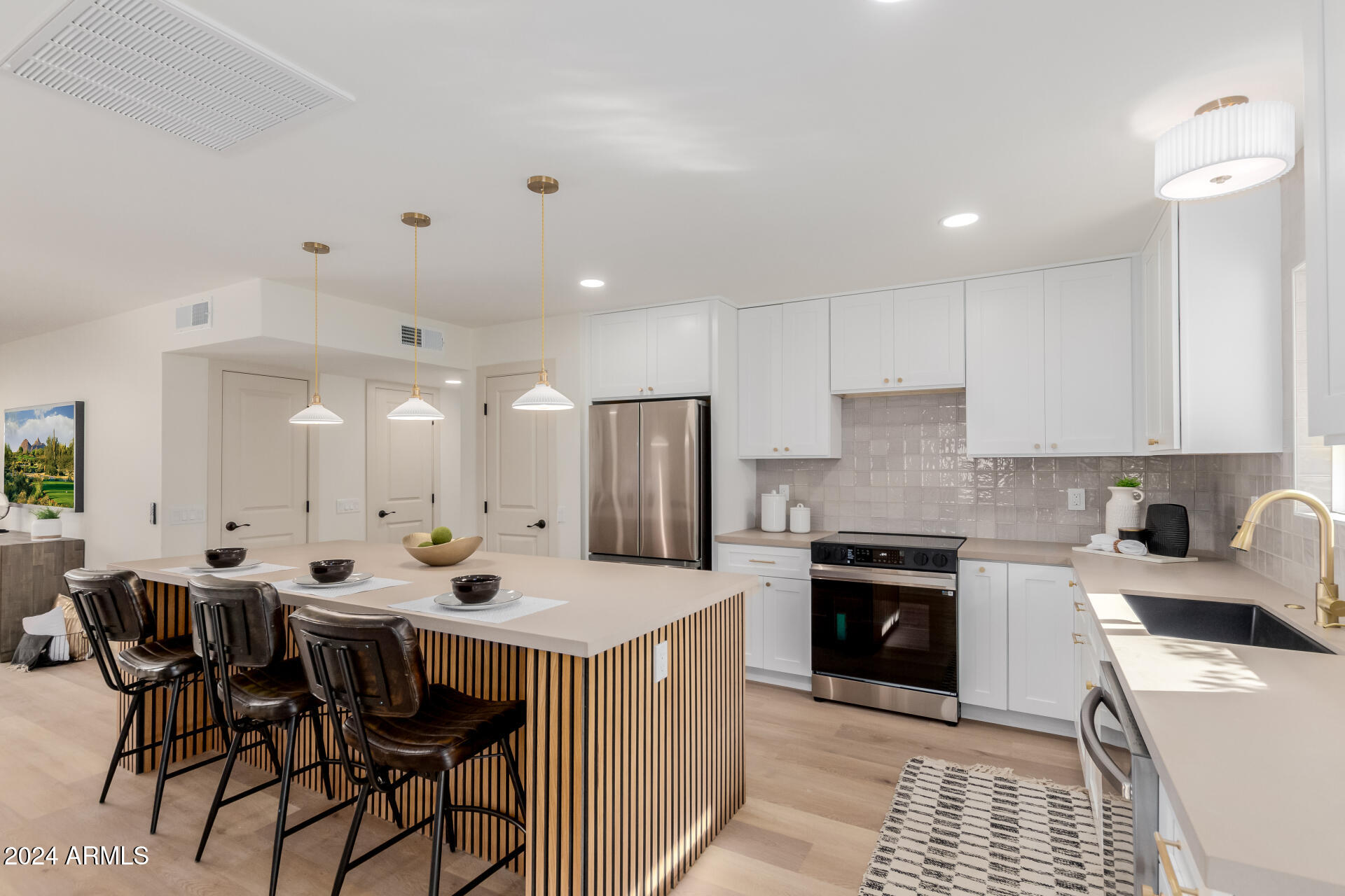 11402 N ARBOR Court