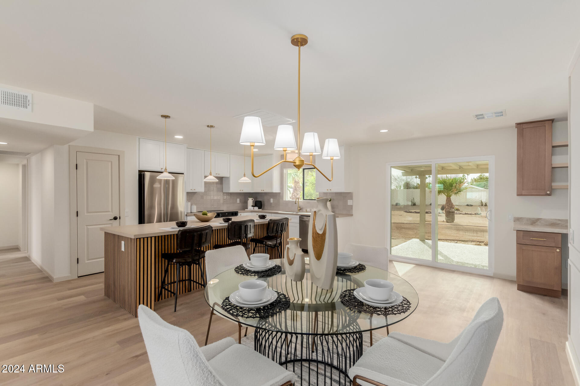 11402 N ARBOR Court