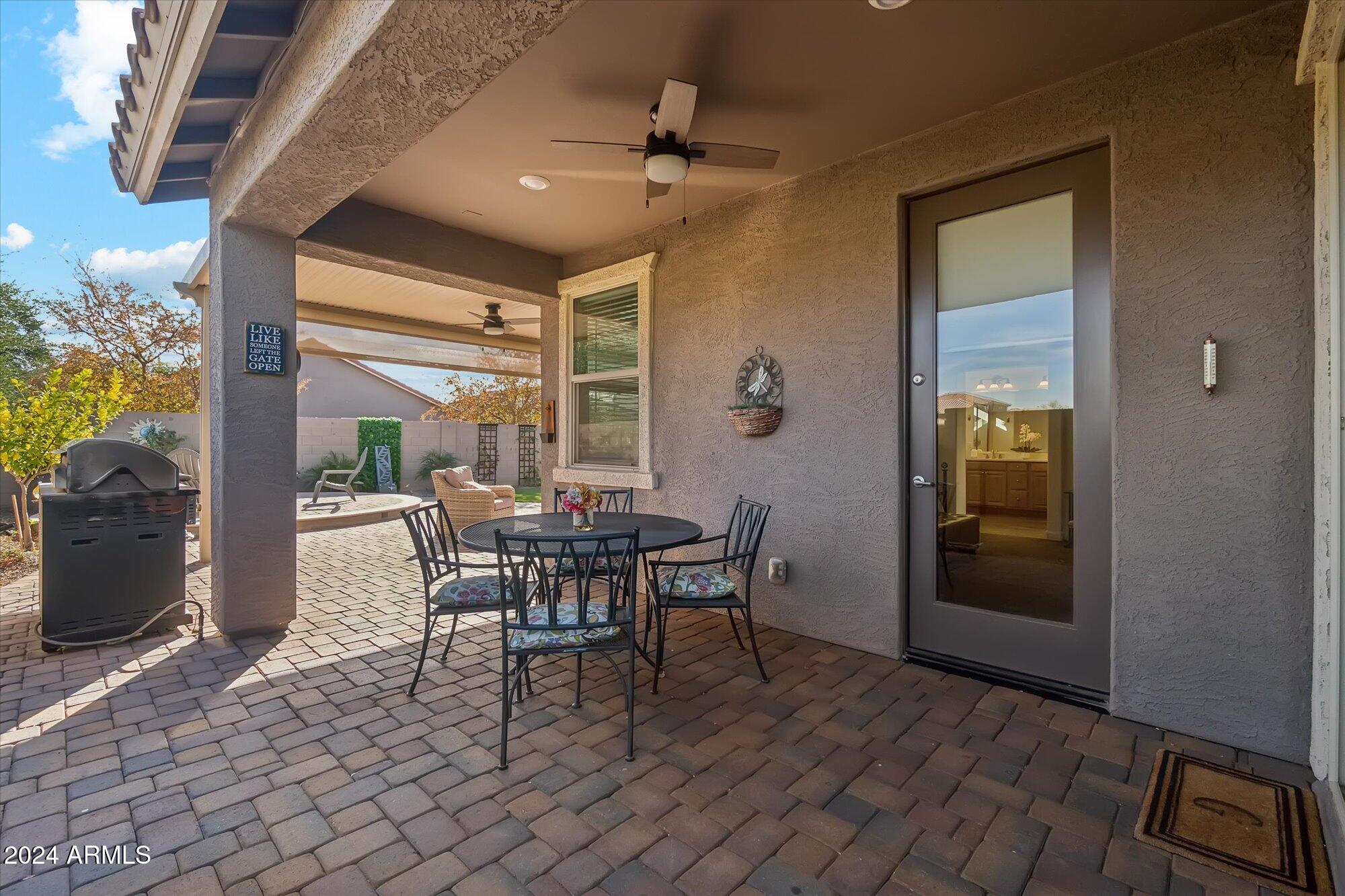 4049 E ROY ROGERS Road