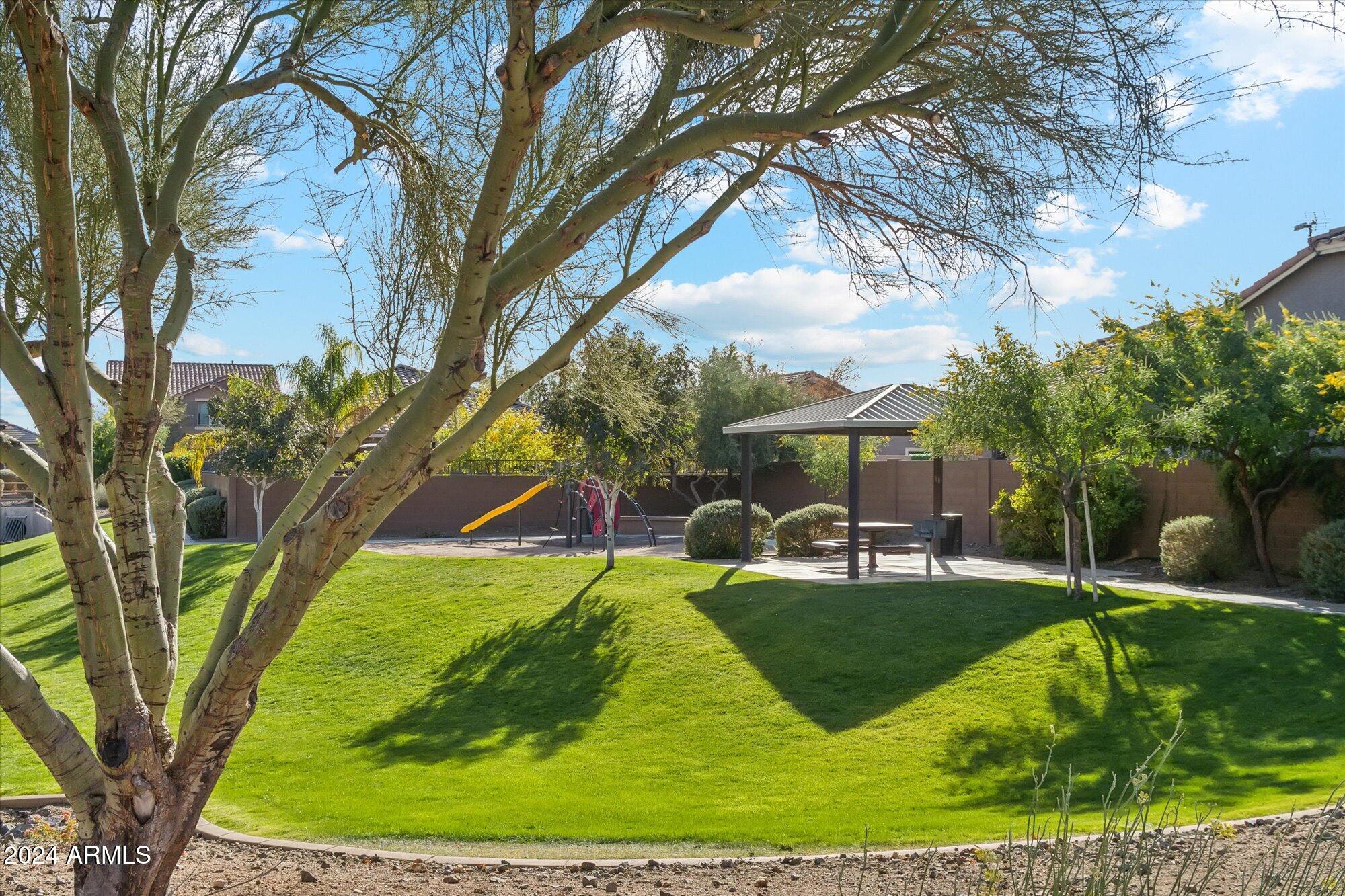 4049 E ROY ROGERS Road