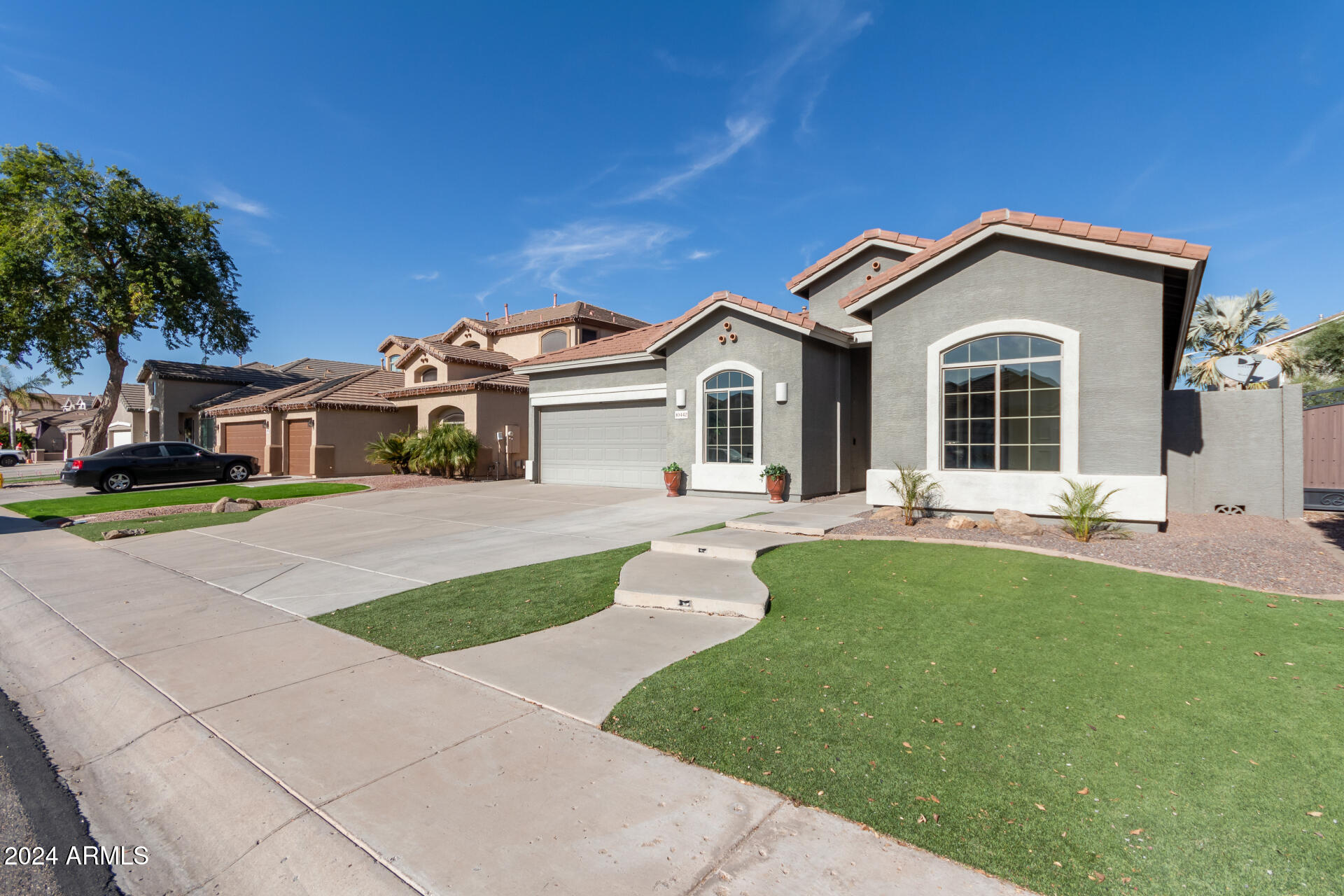 10442 E KIVA Avenue