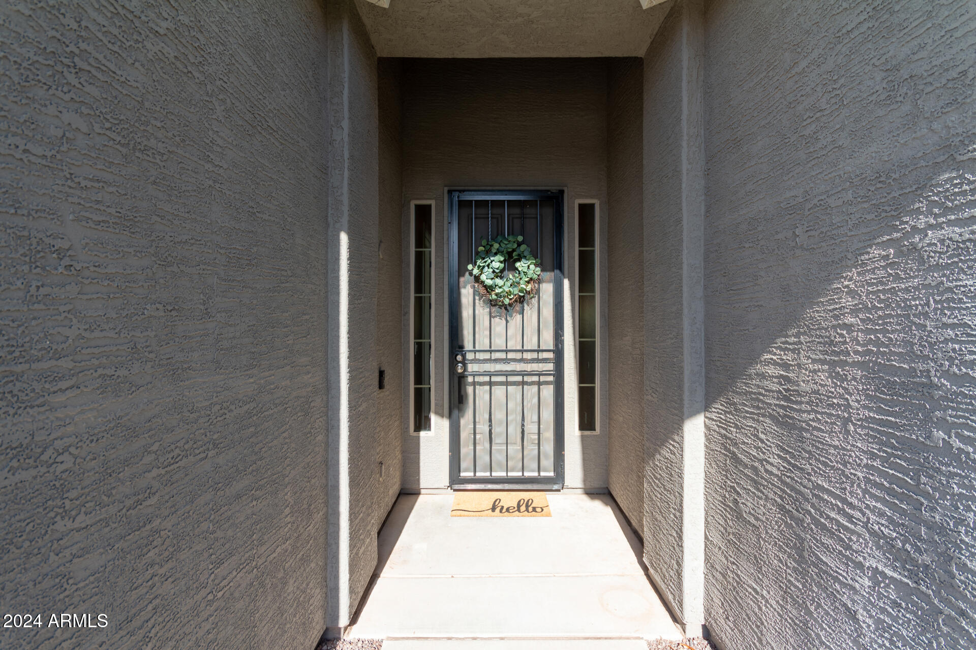 10442 E KIVA Avenue