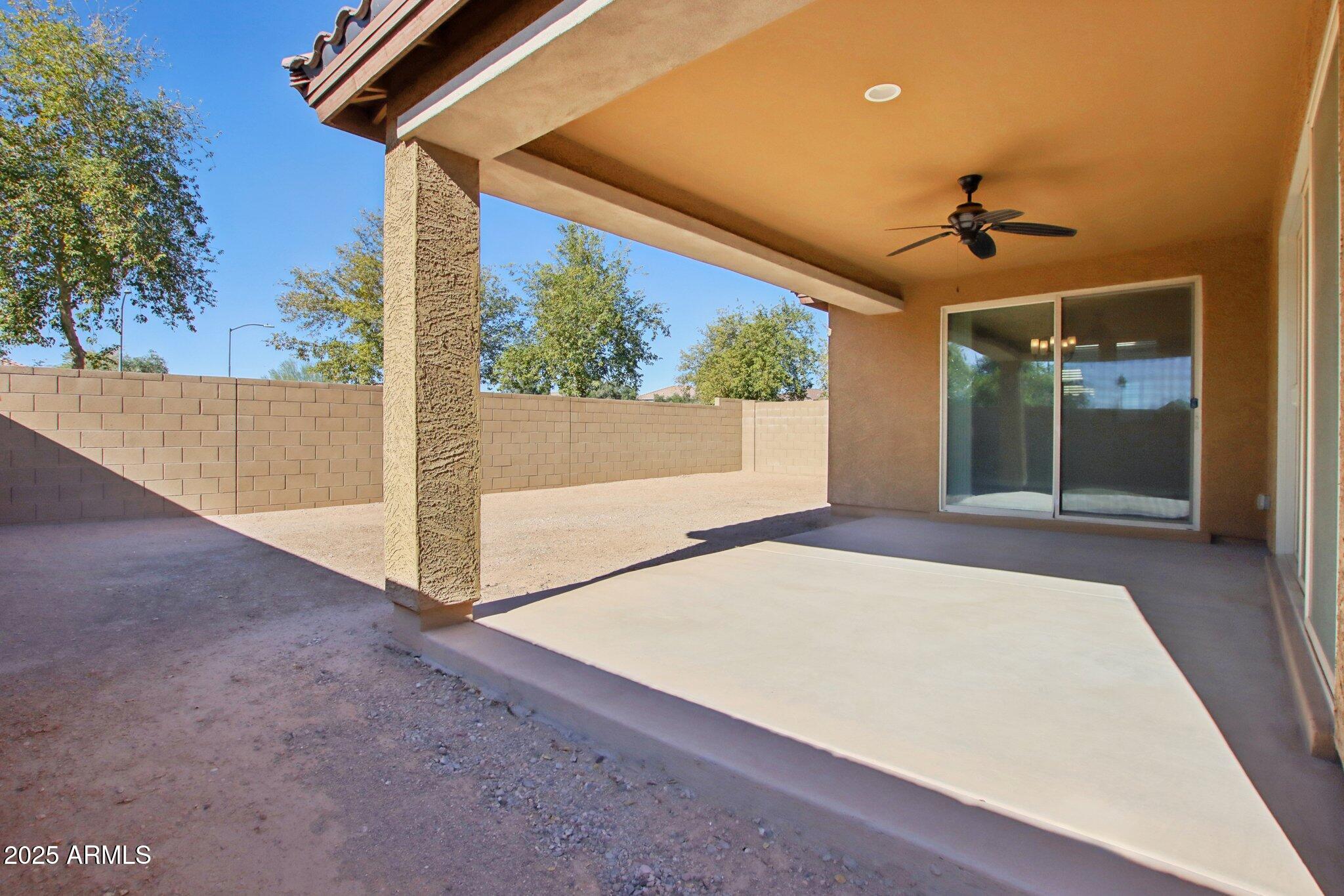 6802 N 86TH Lane