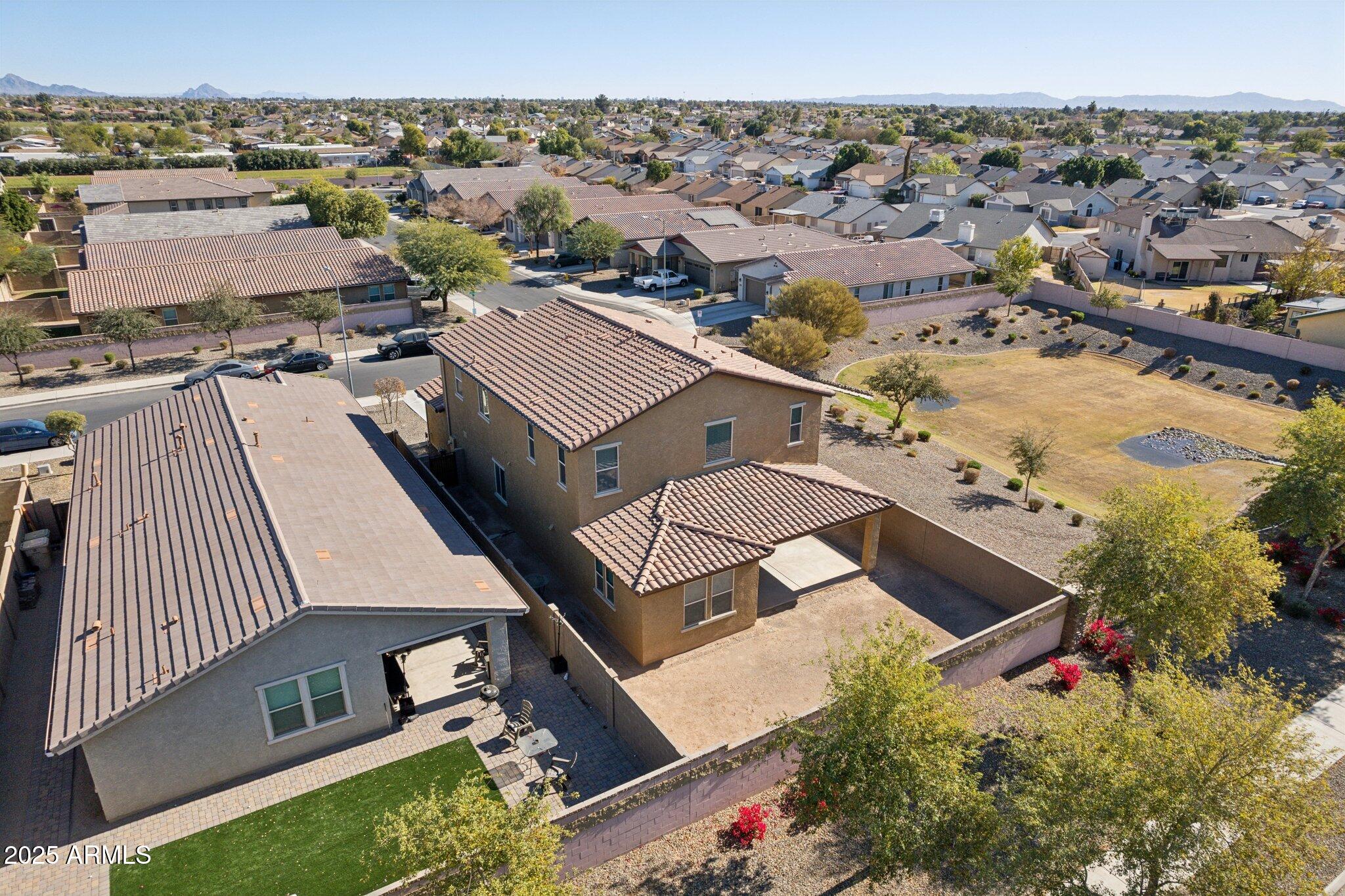 6802 N 86TH Lane
