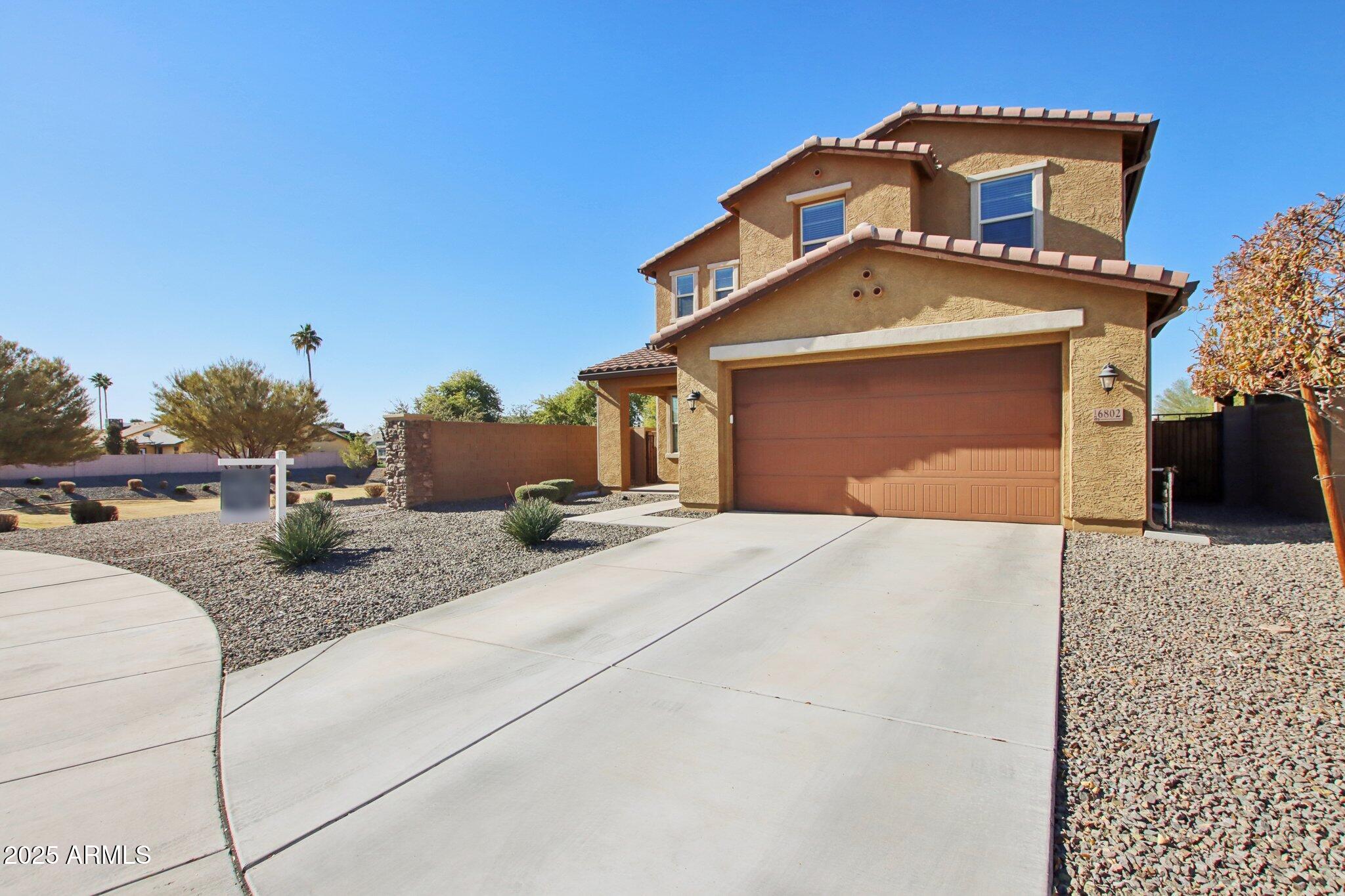 6802 N 86TH Lane