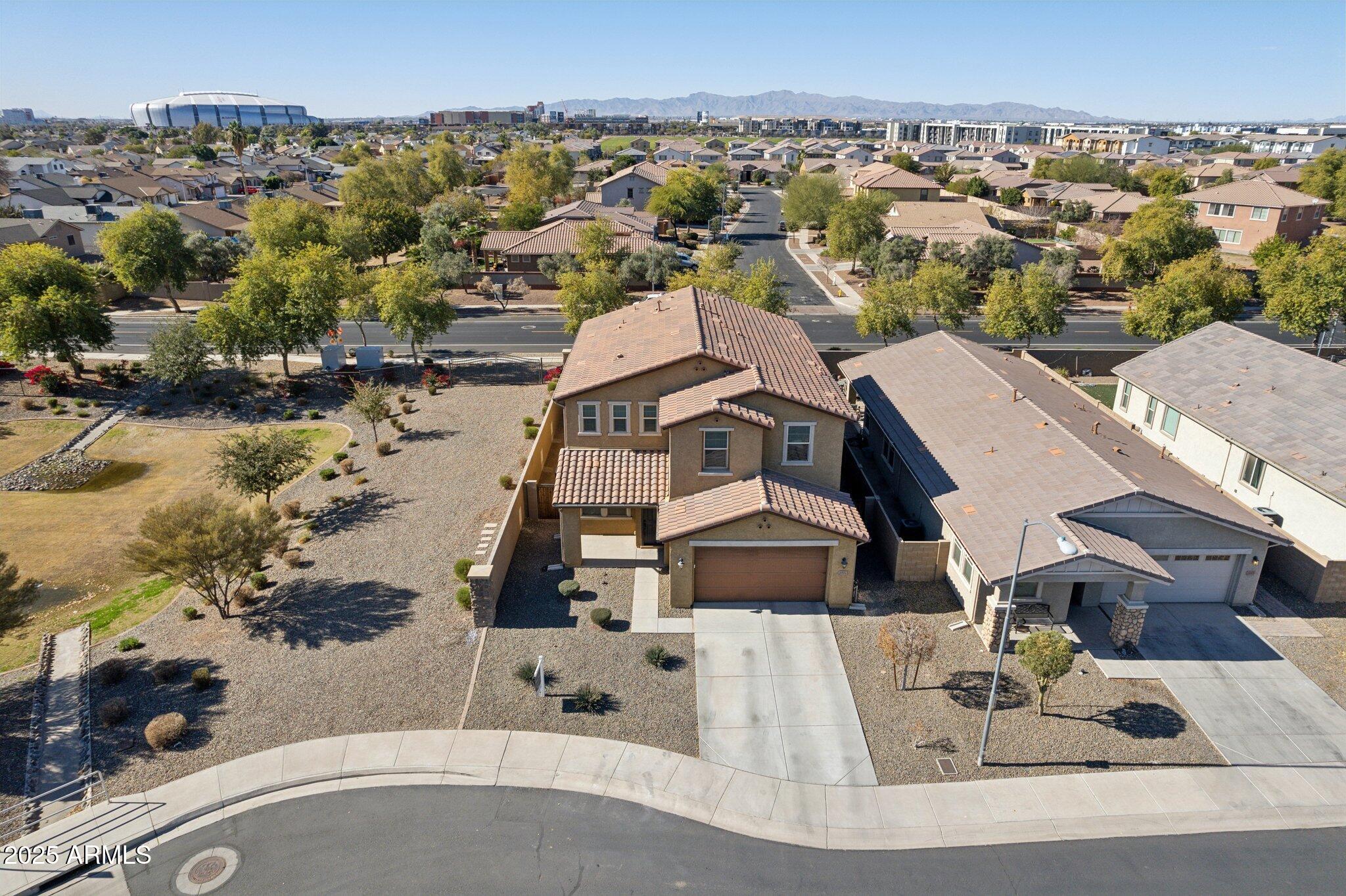 6802 N 86TH Lane