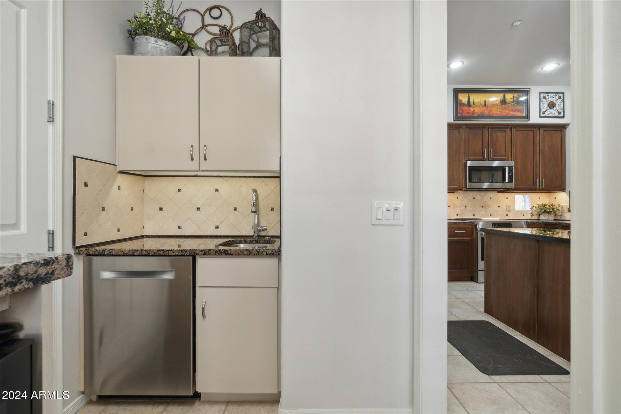 33492 N 73RD Place