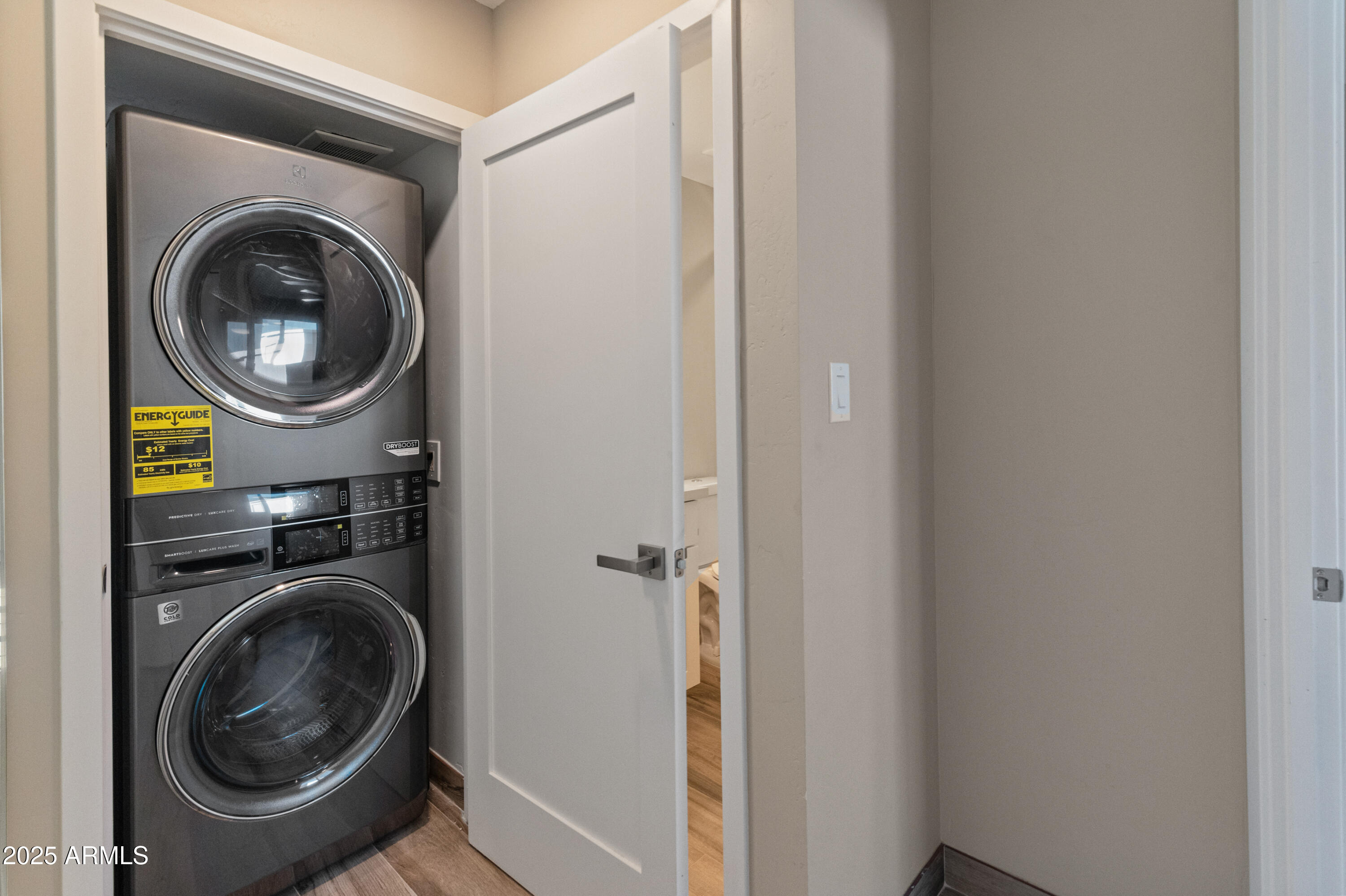 8236 E Orange Blossom Lane