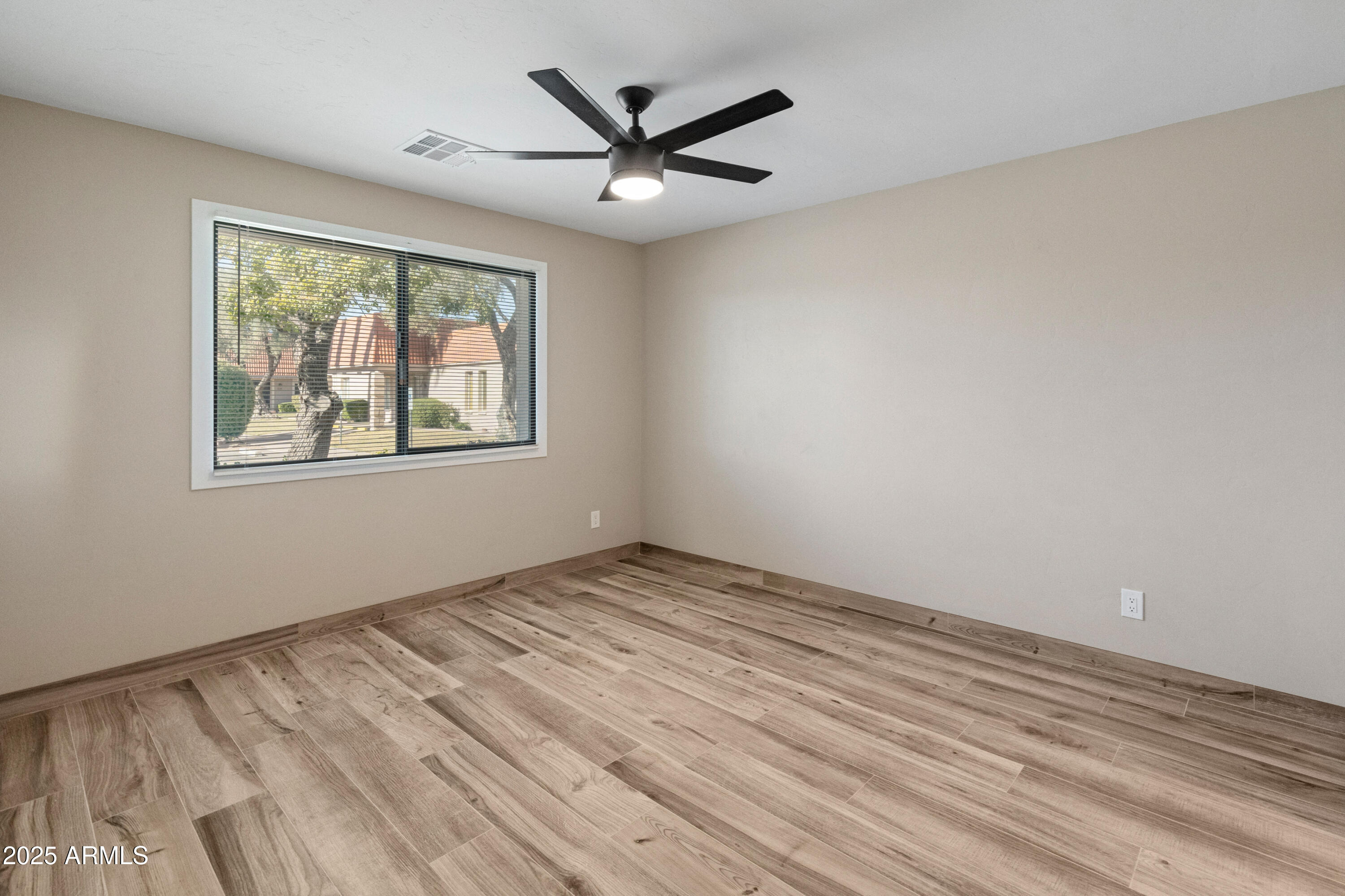 8236 E Orange Blossom Lane