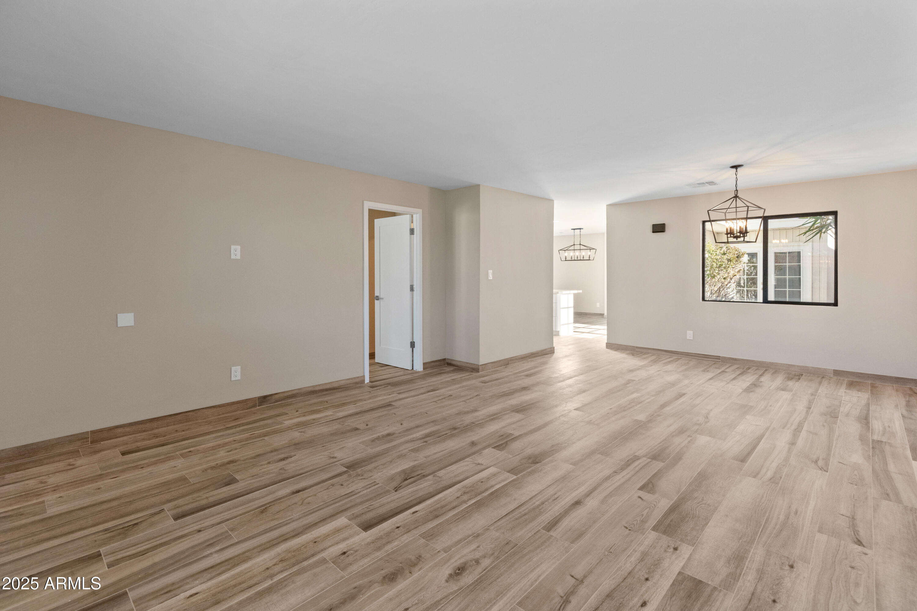 8236 E Orange Blossom Lane