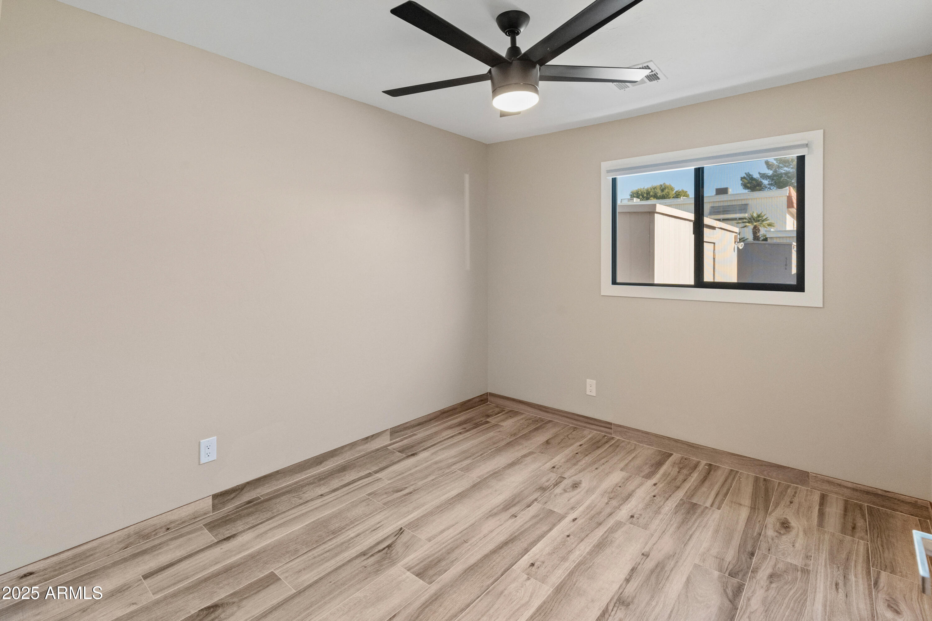 8236 E Orange Blossom Lane