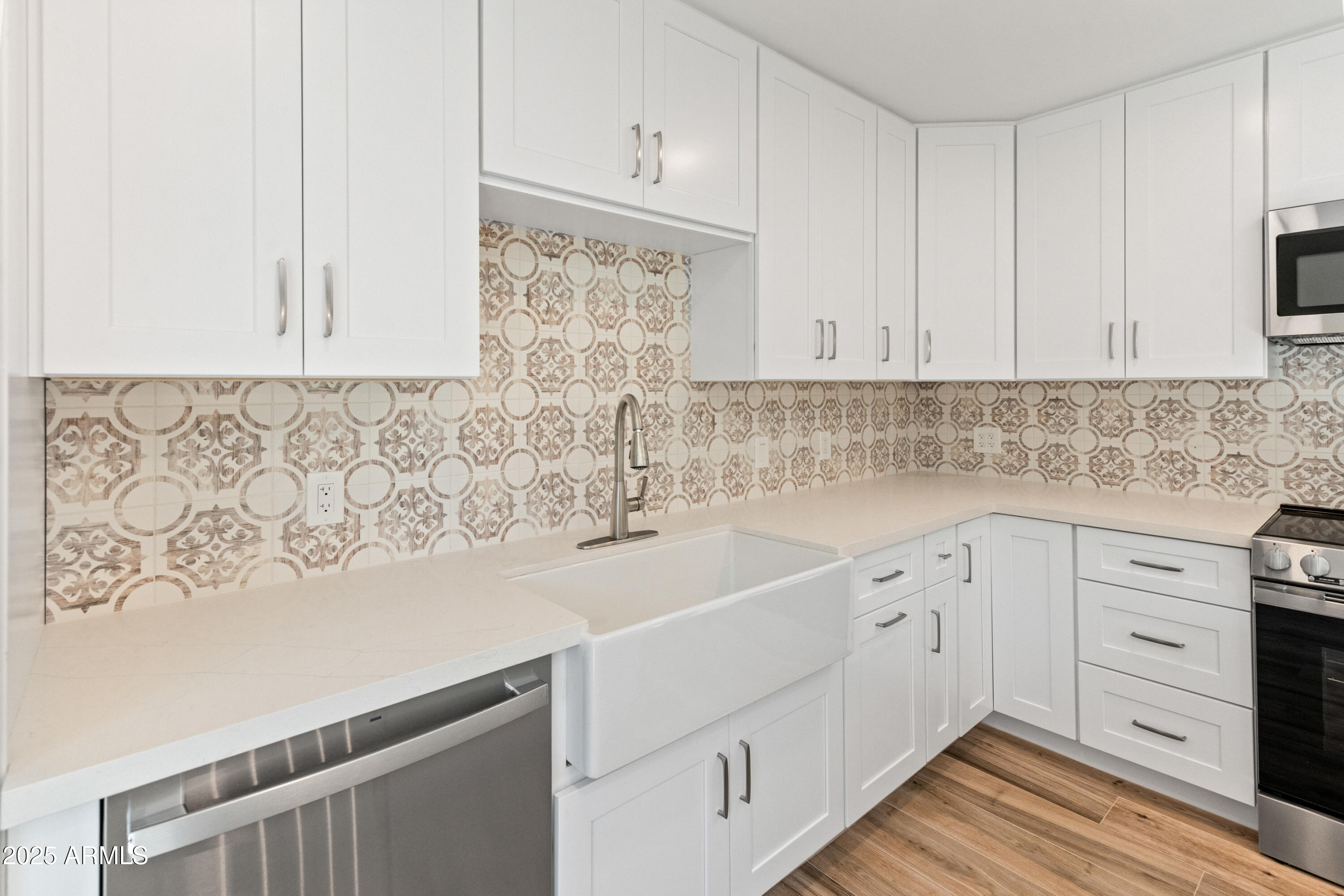 8236 E Orange Blossom Lane