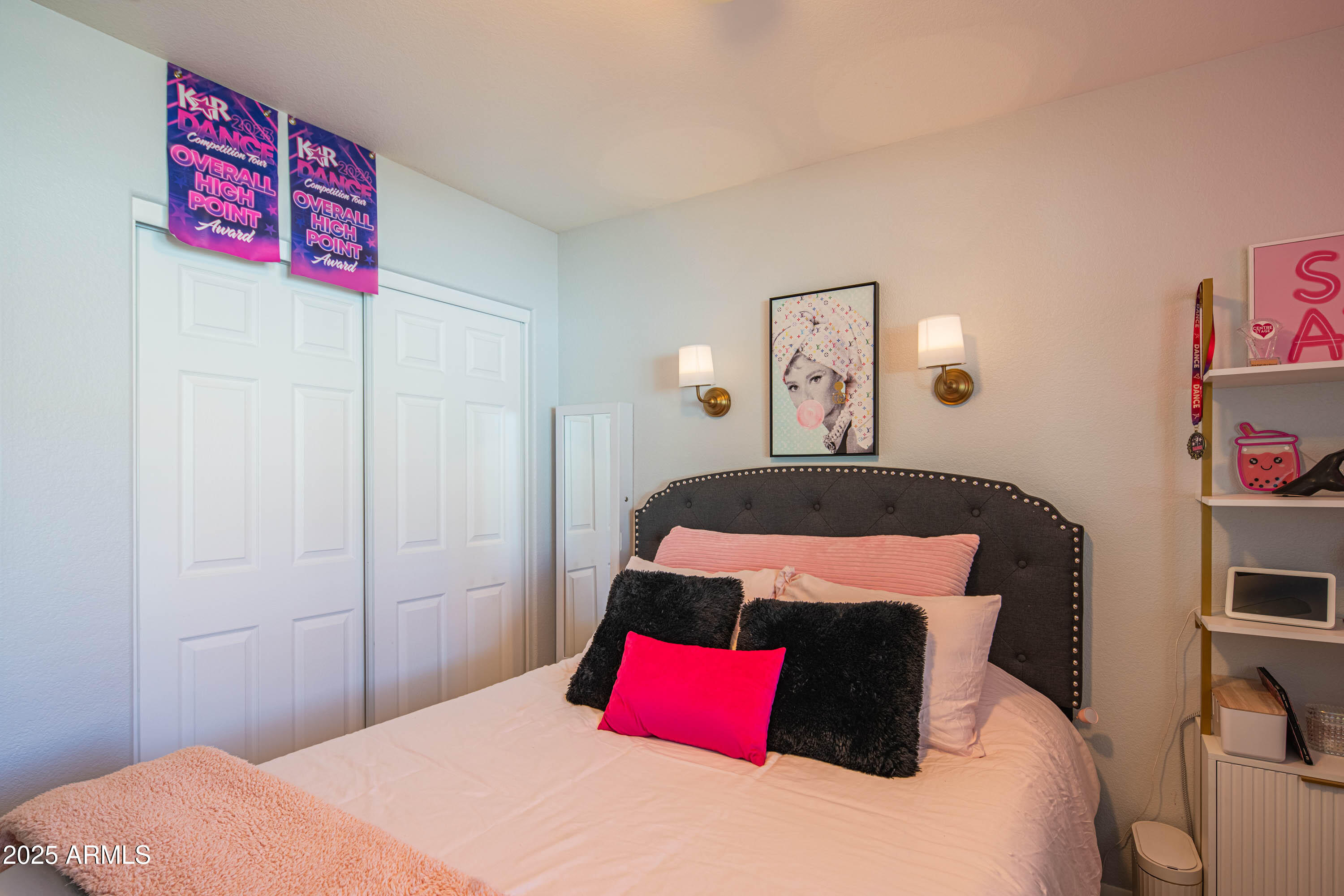 4550 E CHARLESTON Avenue