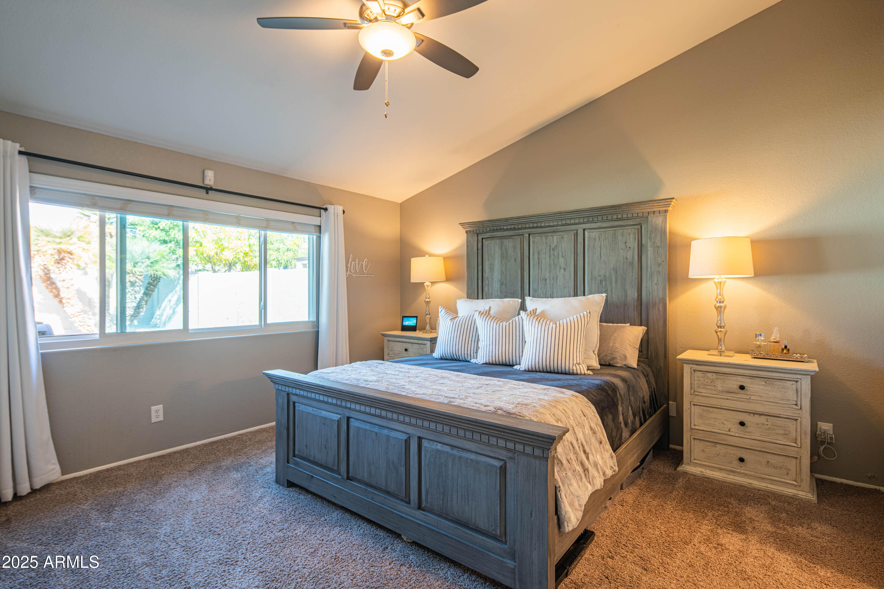 4550 E CHARLESTON Avenue