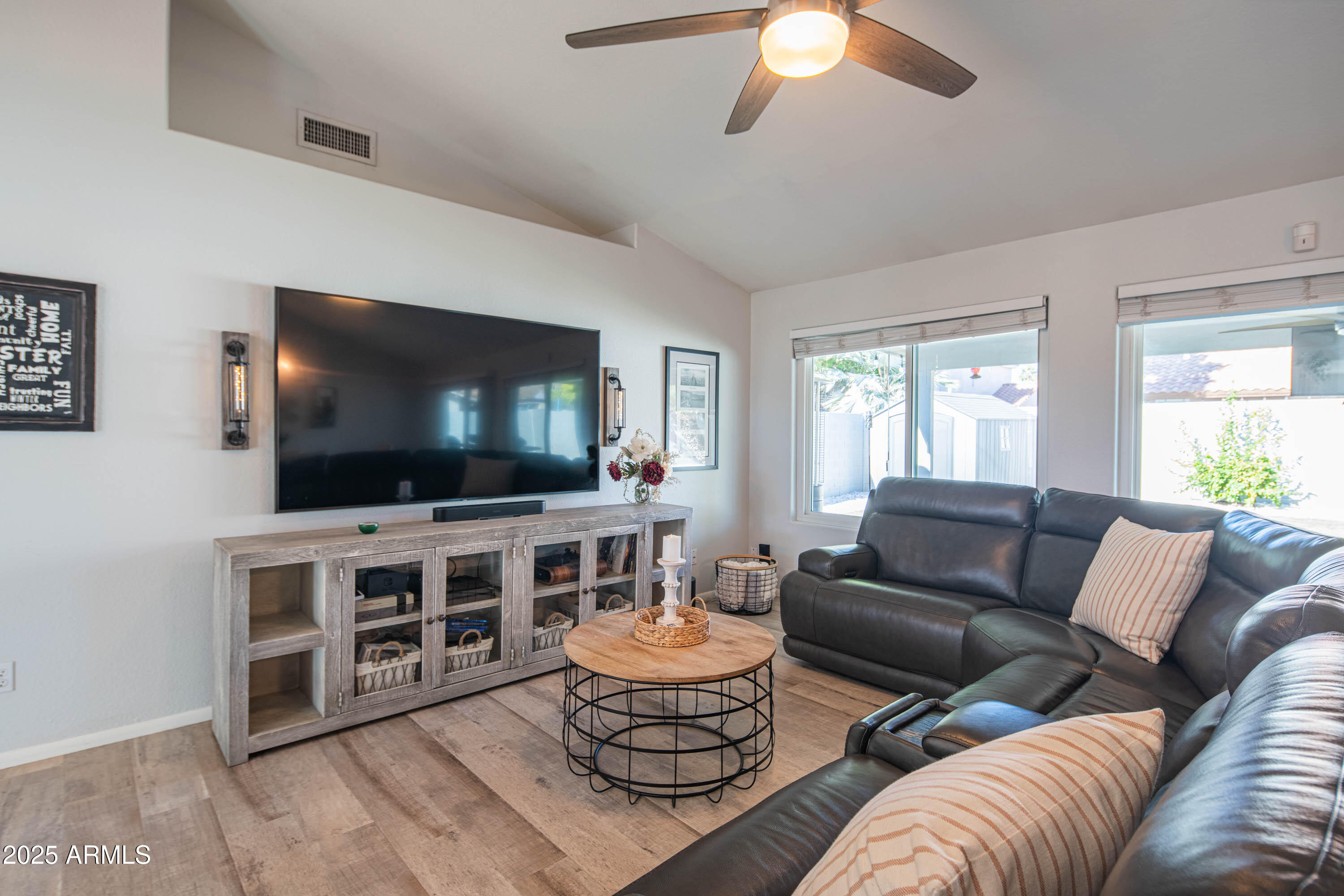 4550 E CHARLESTON Avenue