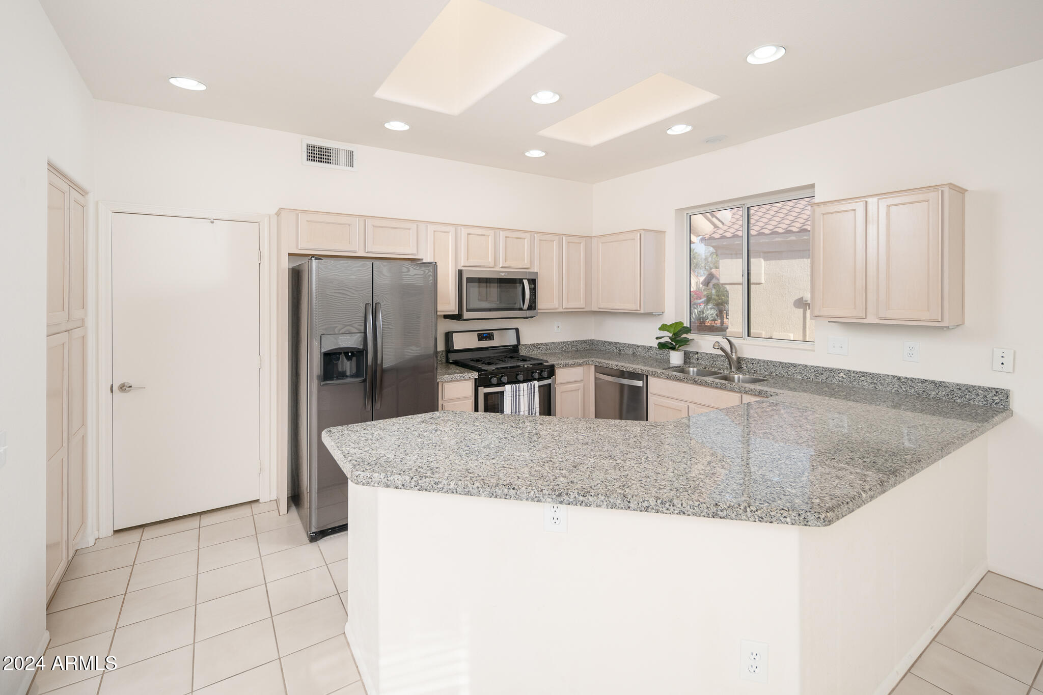 22701 N DUSTY TRAIL Boulevard