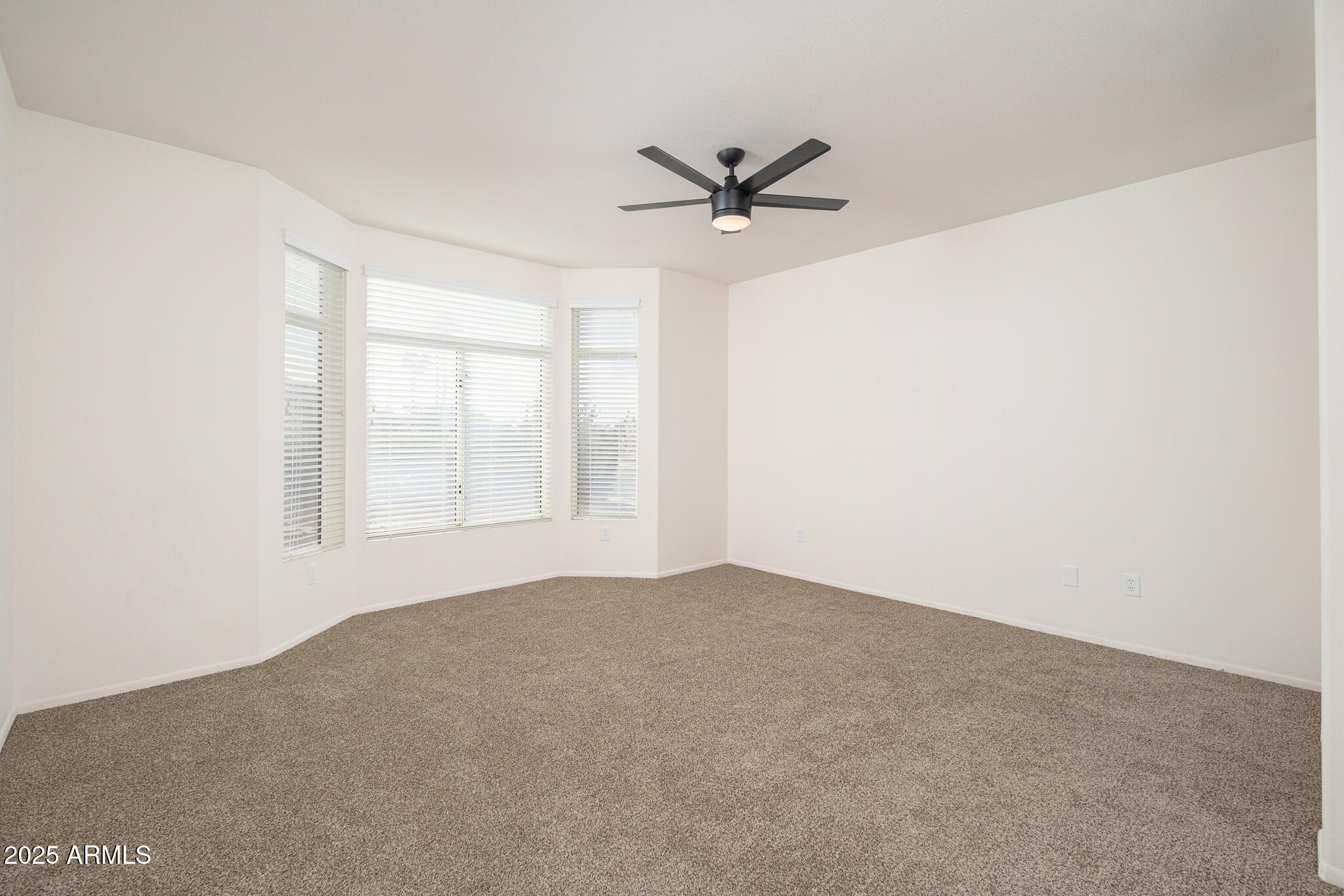 22701 N DUSTY TRAIL Boulevard