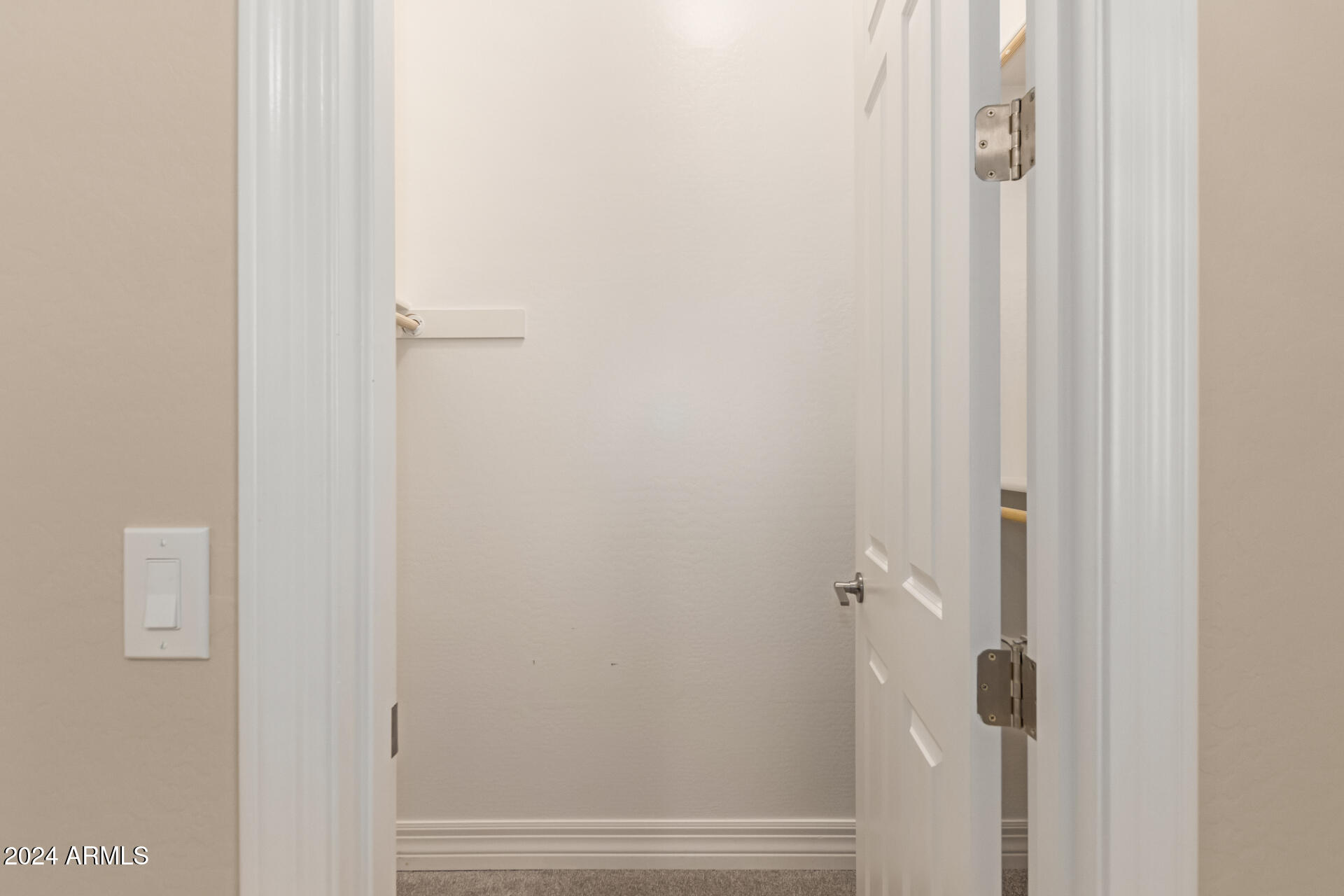 1954 E LA COSTA Drive