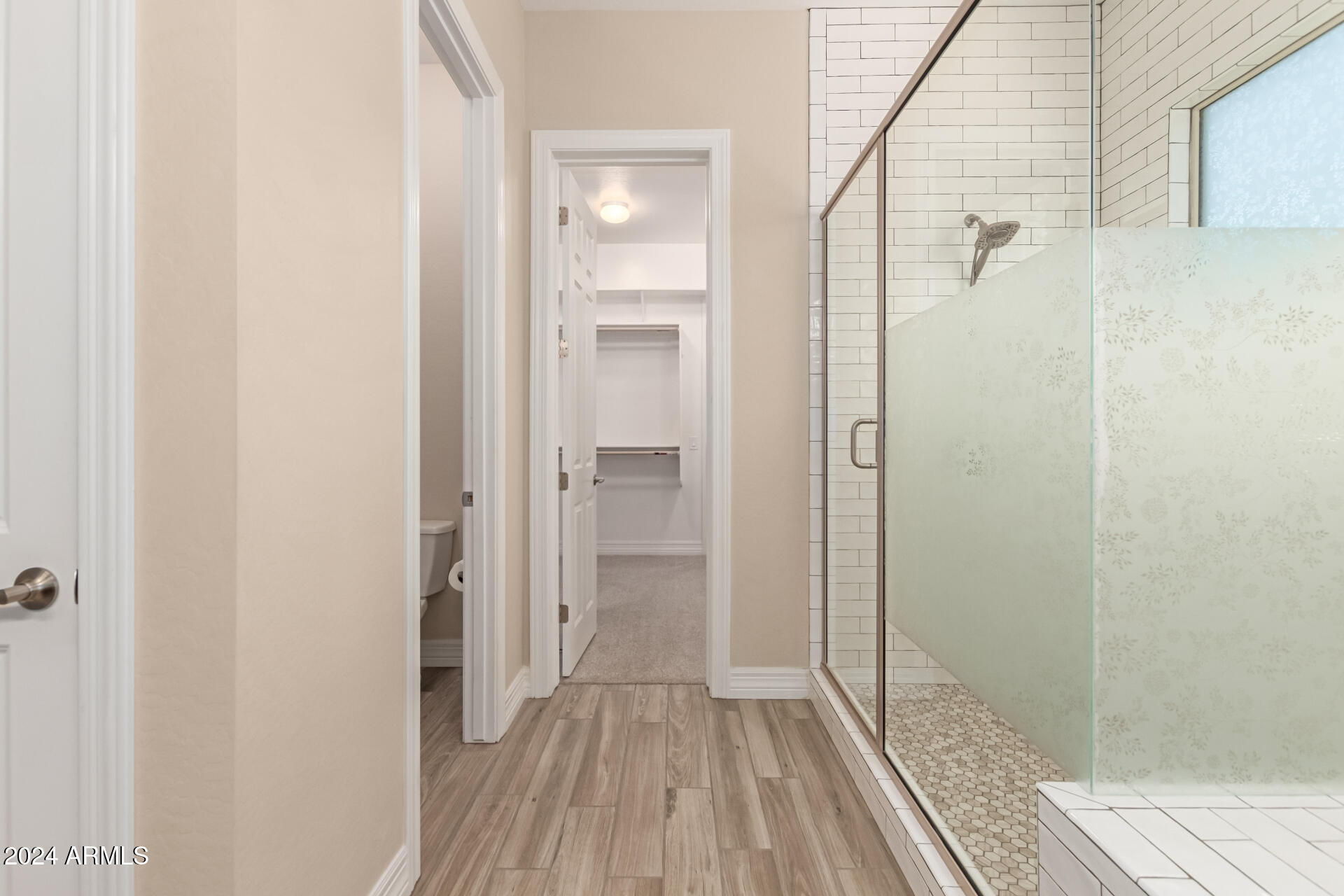 1954 E LA COSTA Drive