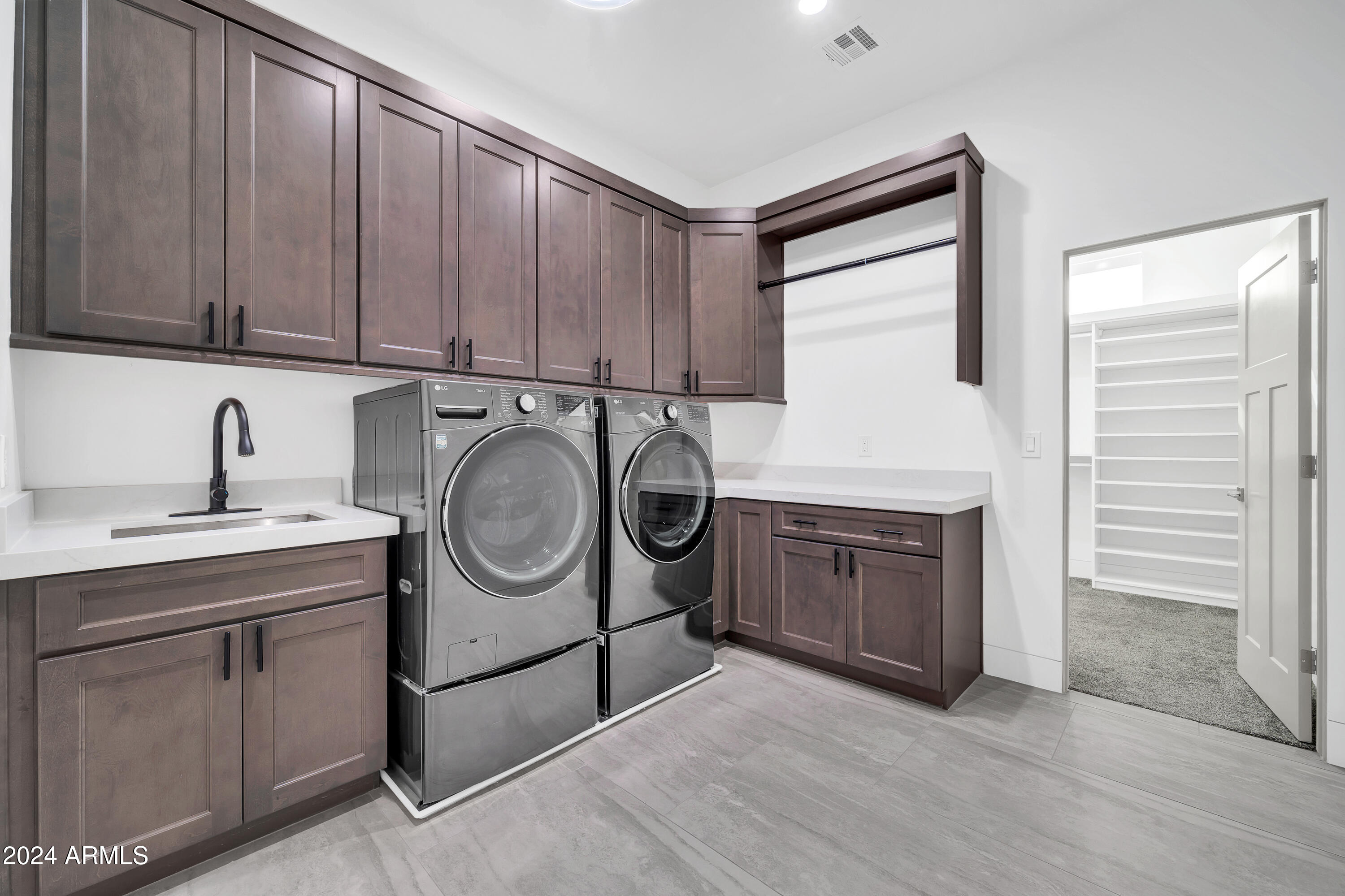 2620 W WOLFTRAP Road