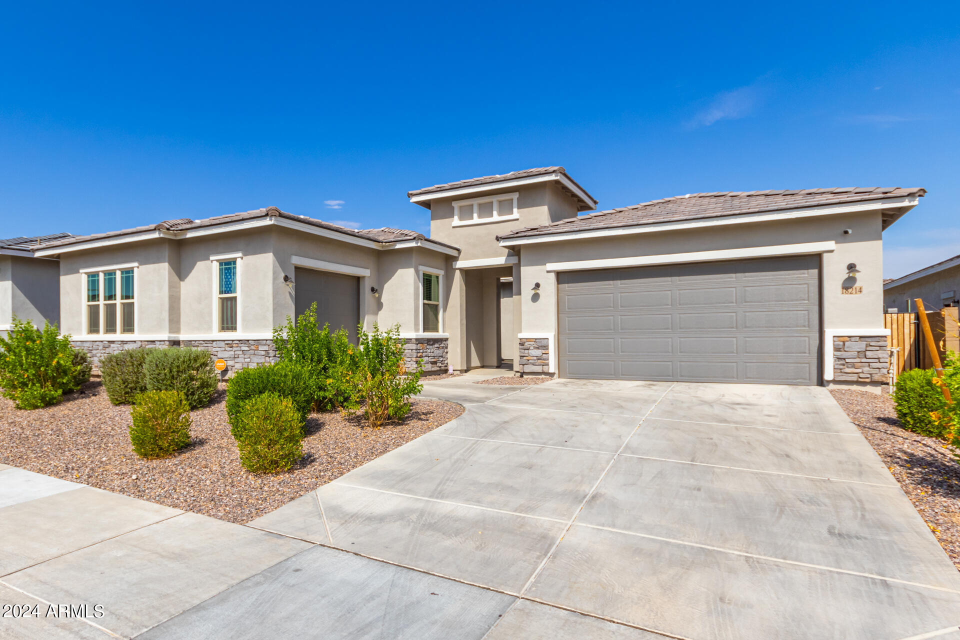 18214 W MEDLOCK Drive