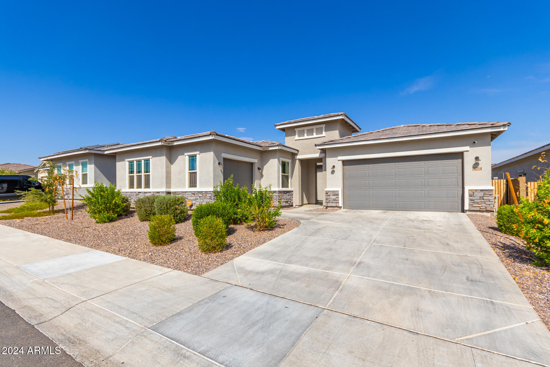 18214 W MEDLOCK Drive