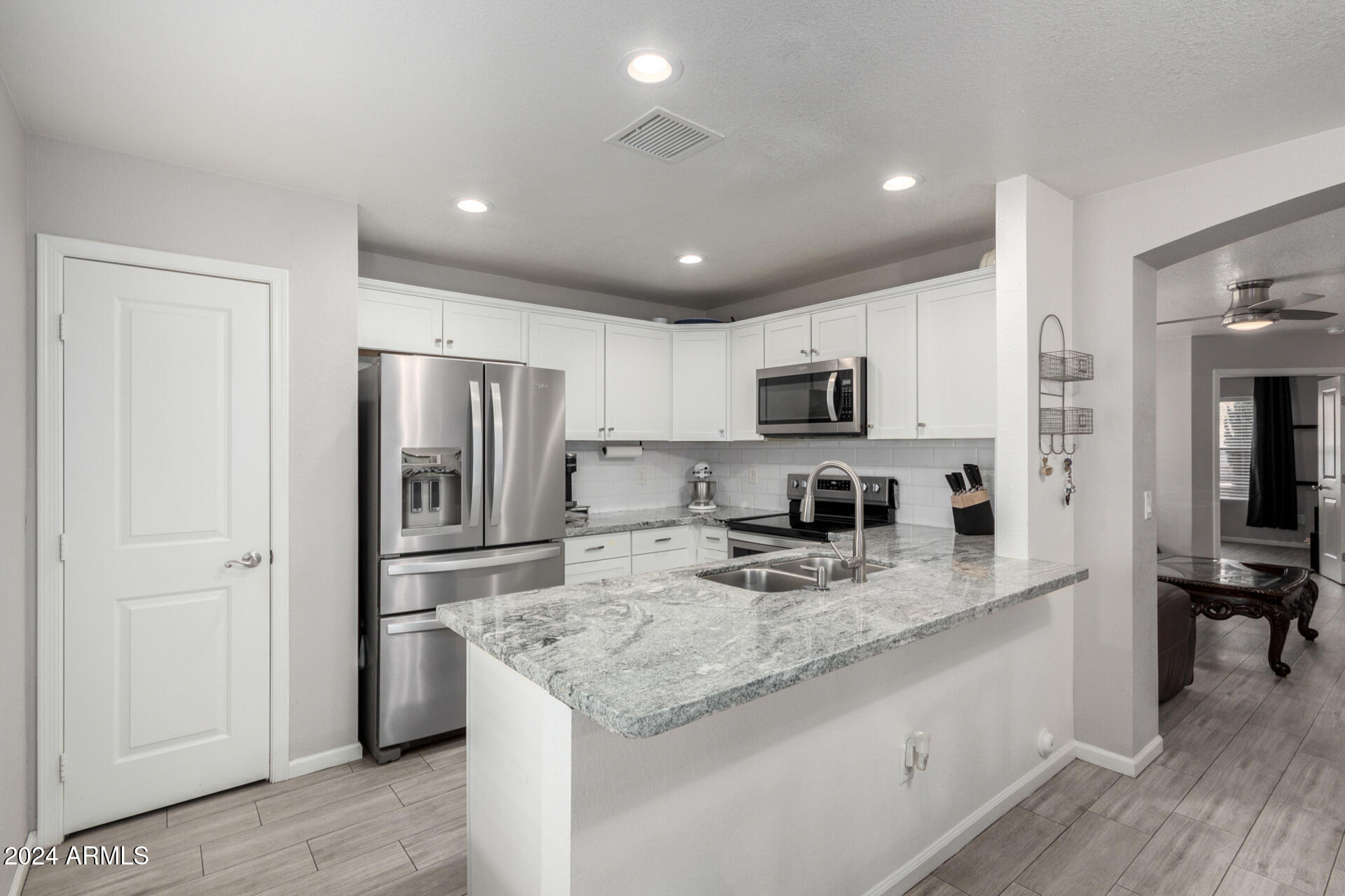 102 S VALLE VERDE --