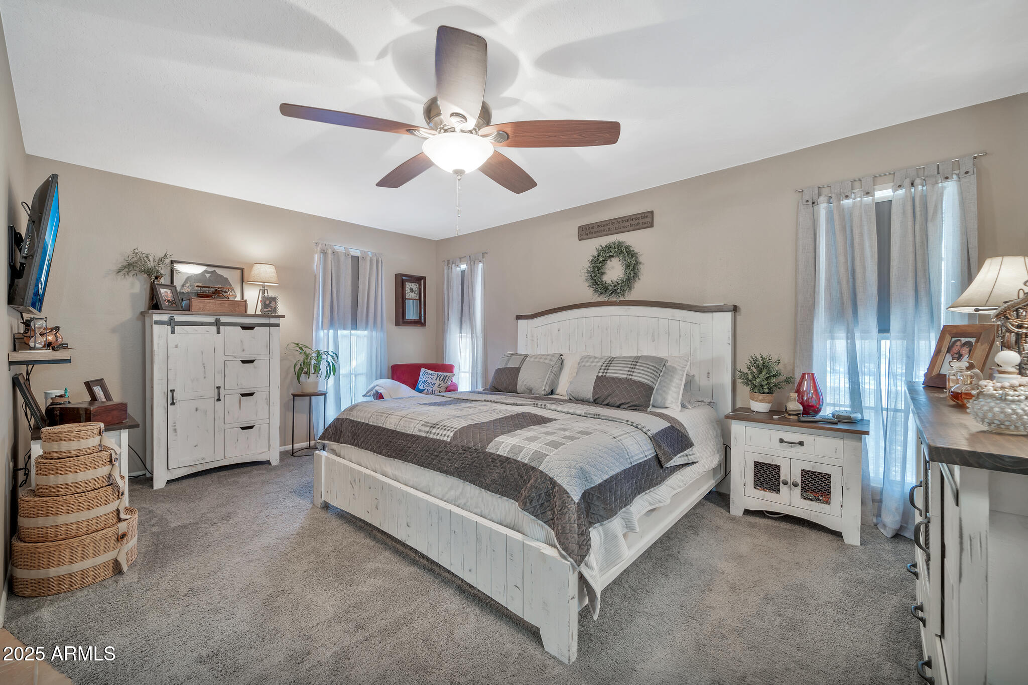 10702 W MANZANITA Drive