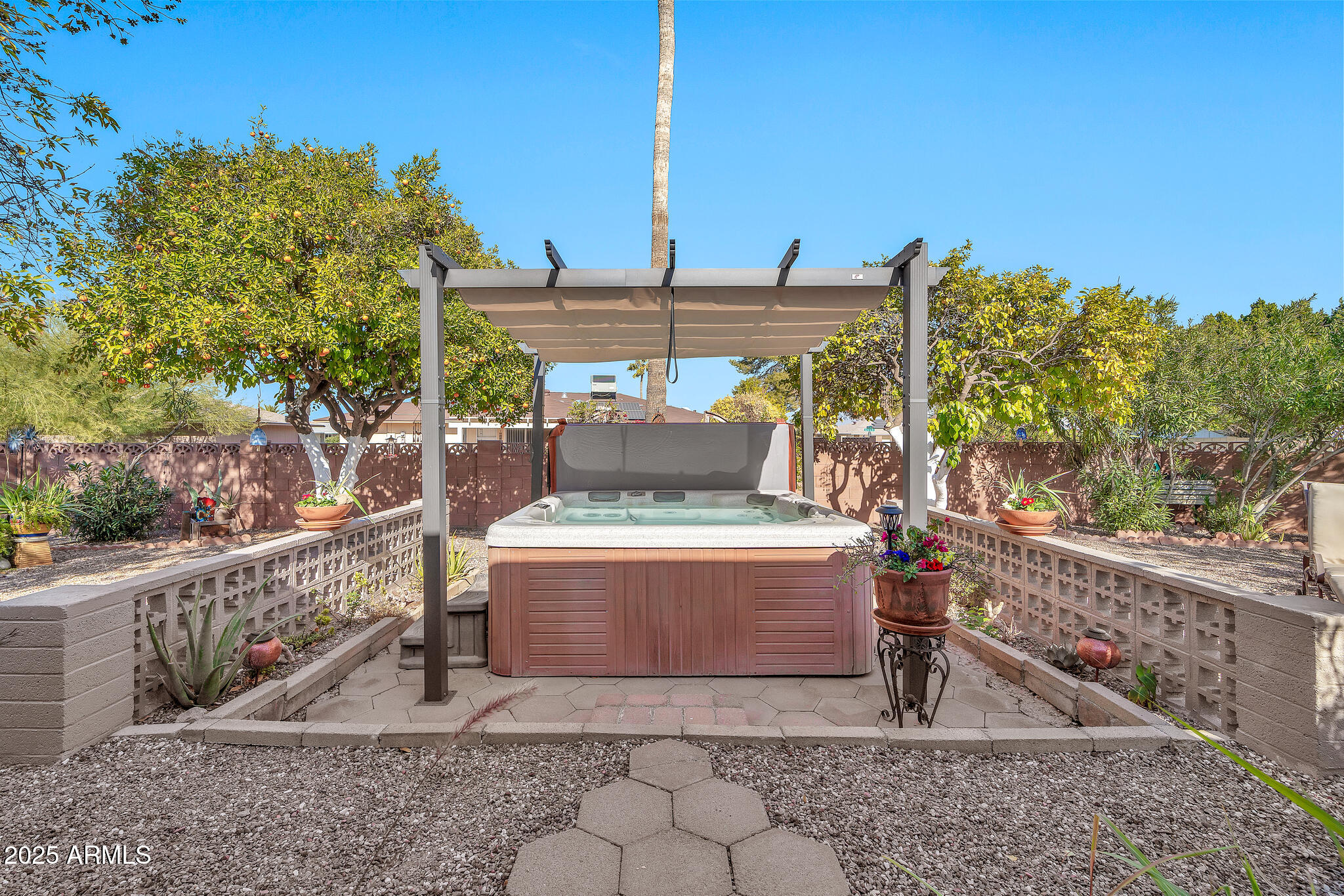 10702 W MANZANITA Drive