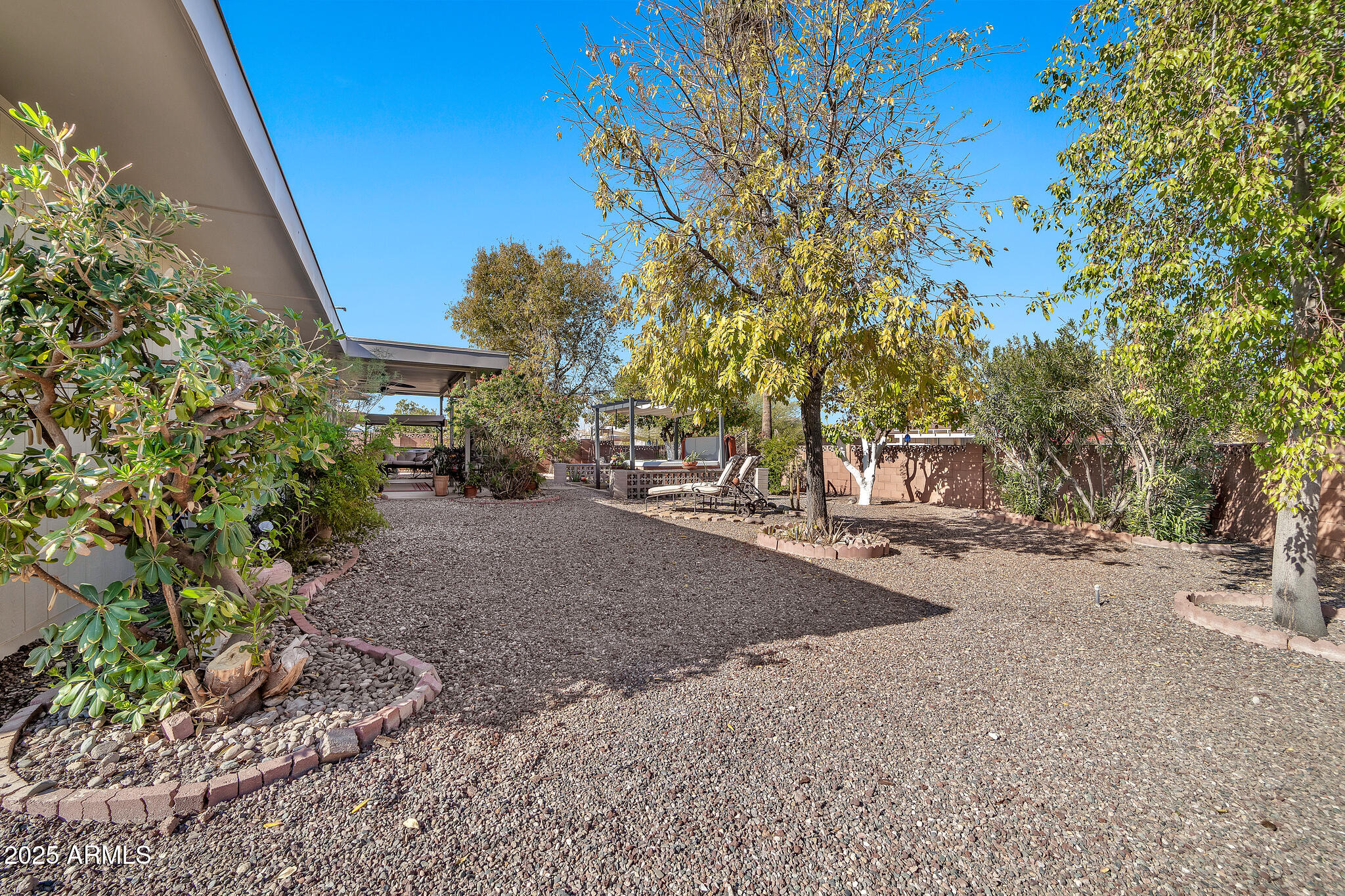 10702 W MANZANITA Drive