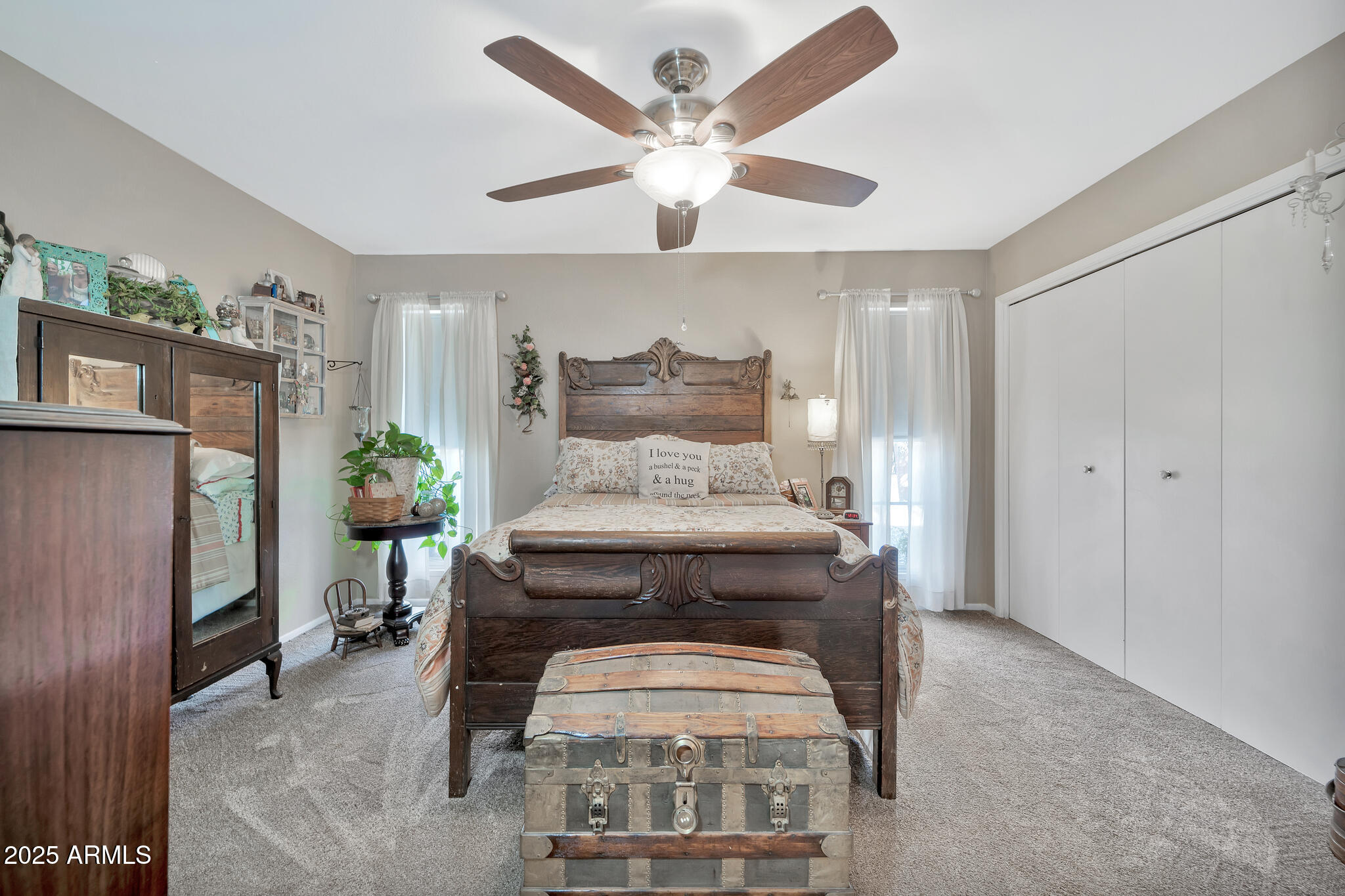 10702 W MANZANITA Drive