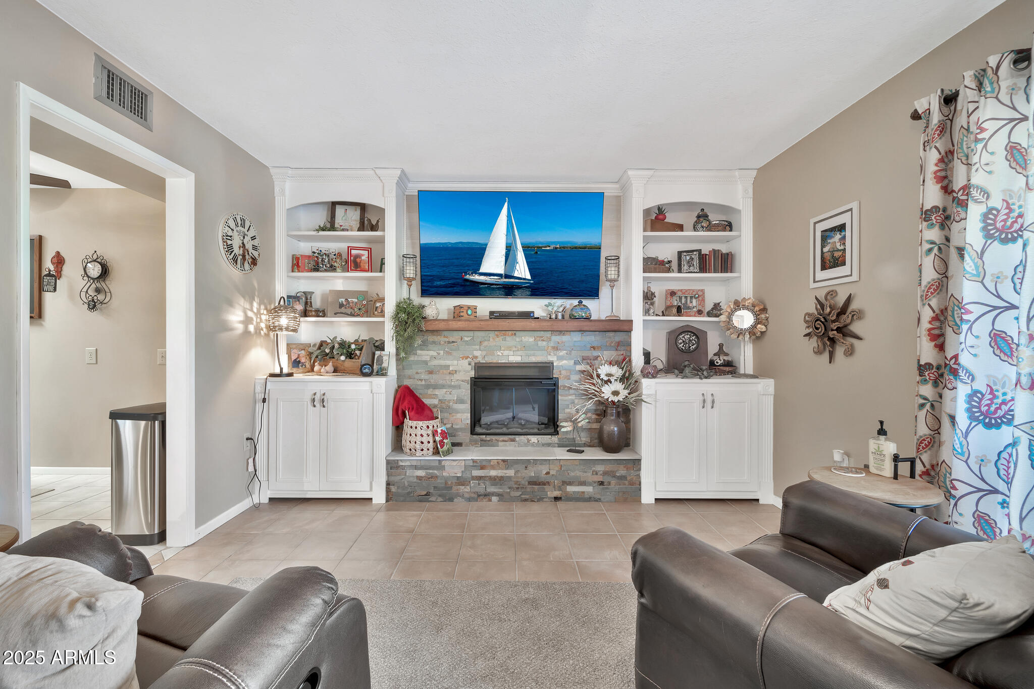 10702 W MANZANITA Drive