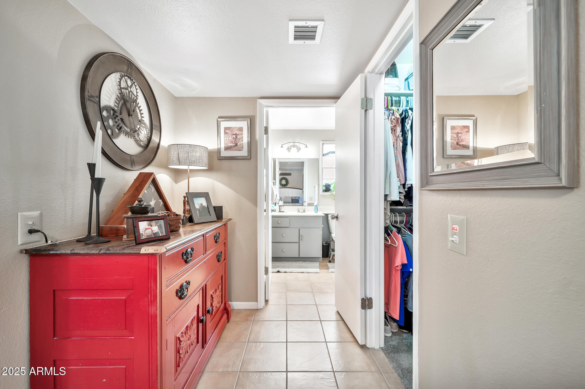 10702 W MANZANITA Drive