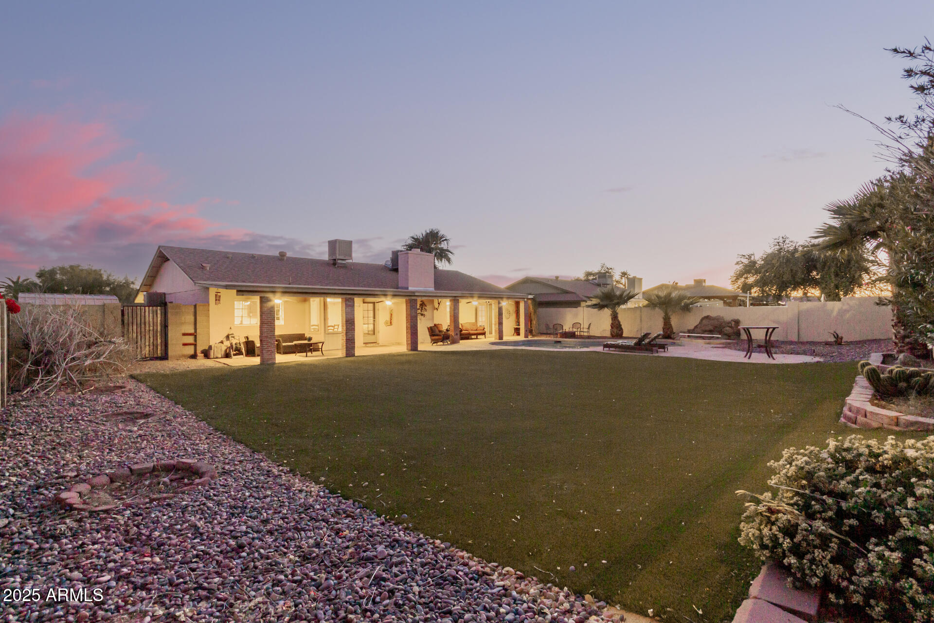 4440 E JUNIPER Avenue