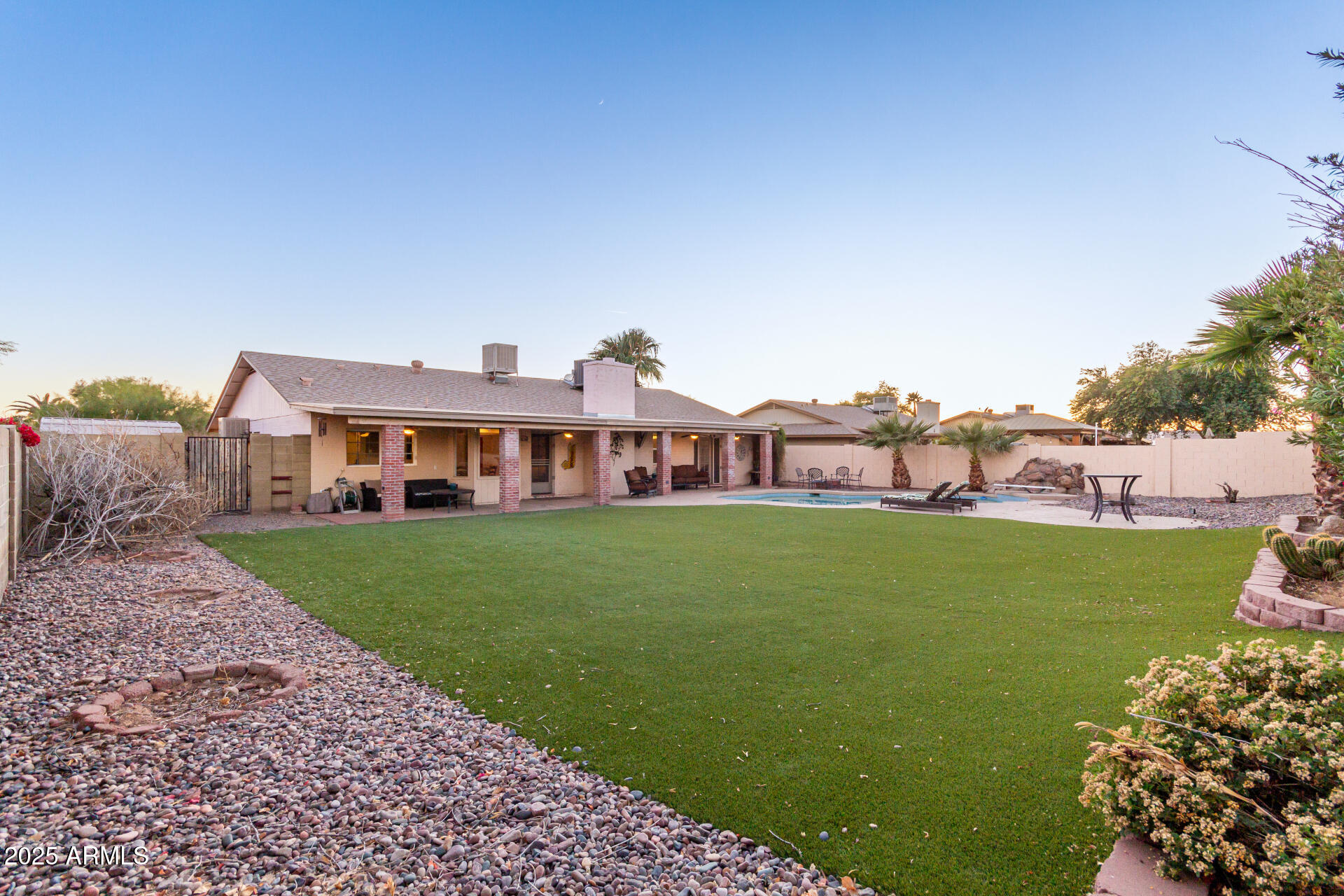 4440 E JUNIPER Avenue