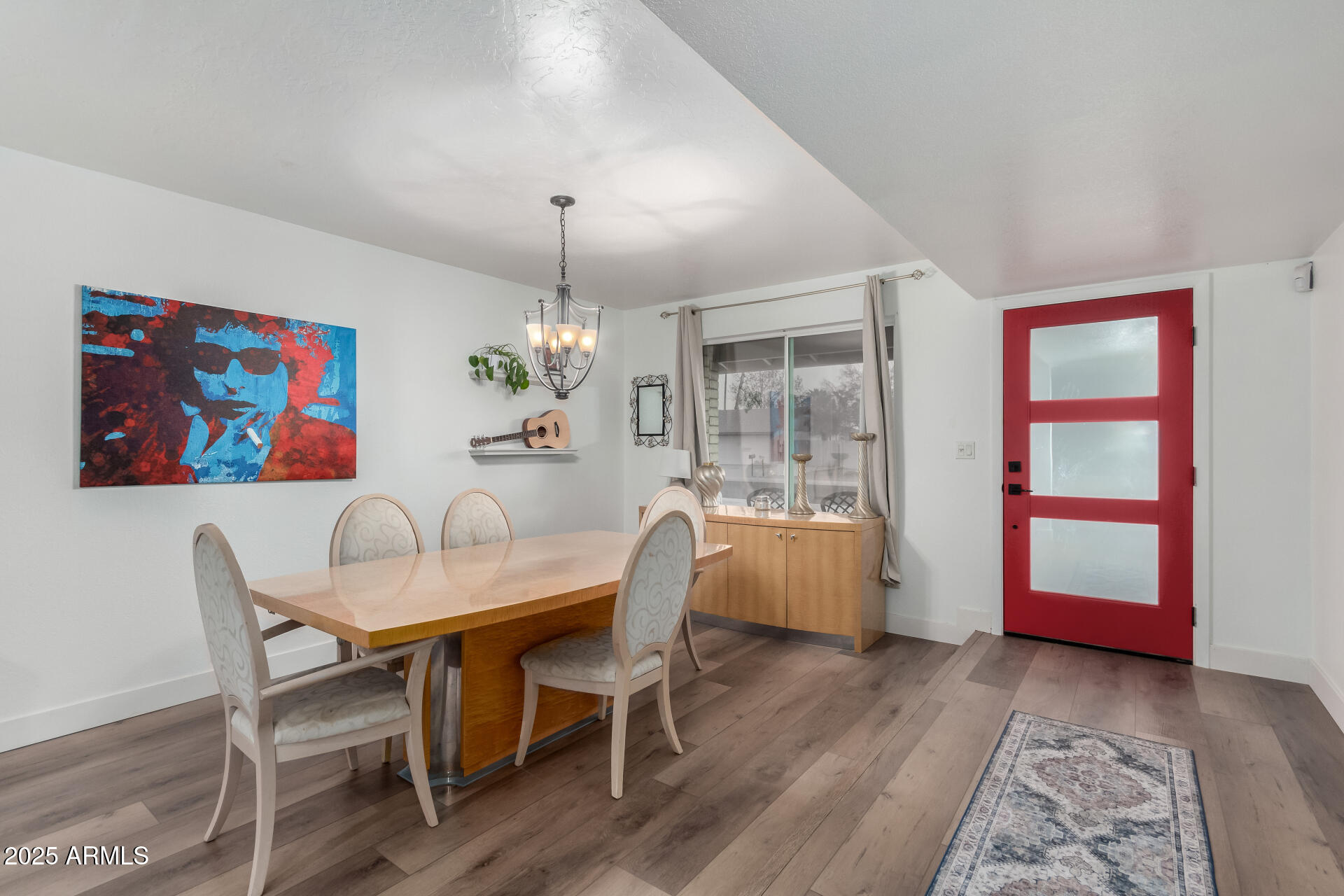 4440 E JUNIPER Avenue