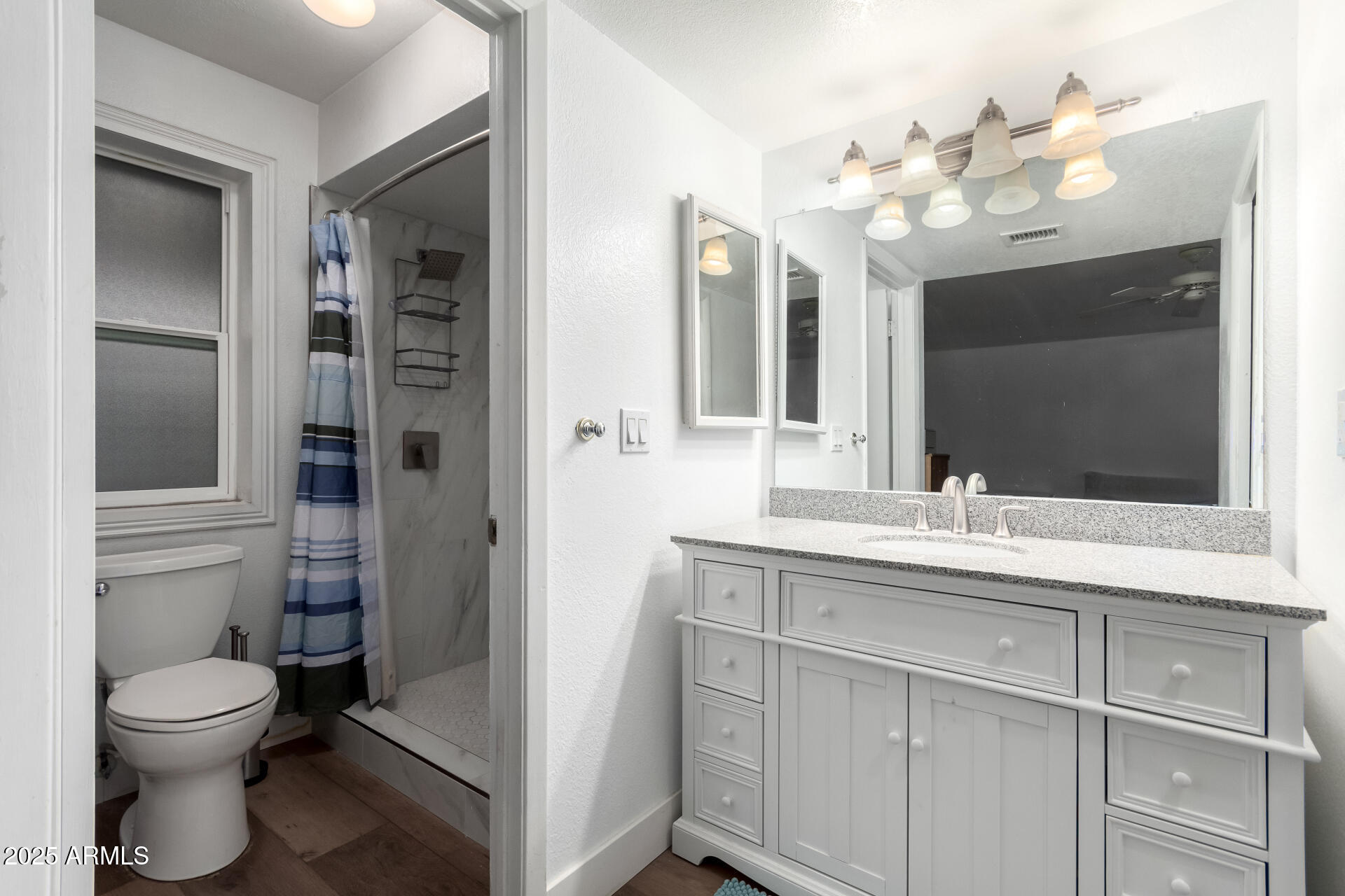 4440 E JUNIPER Avenue