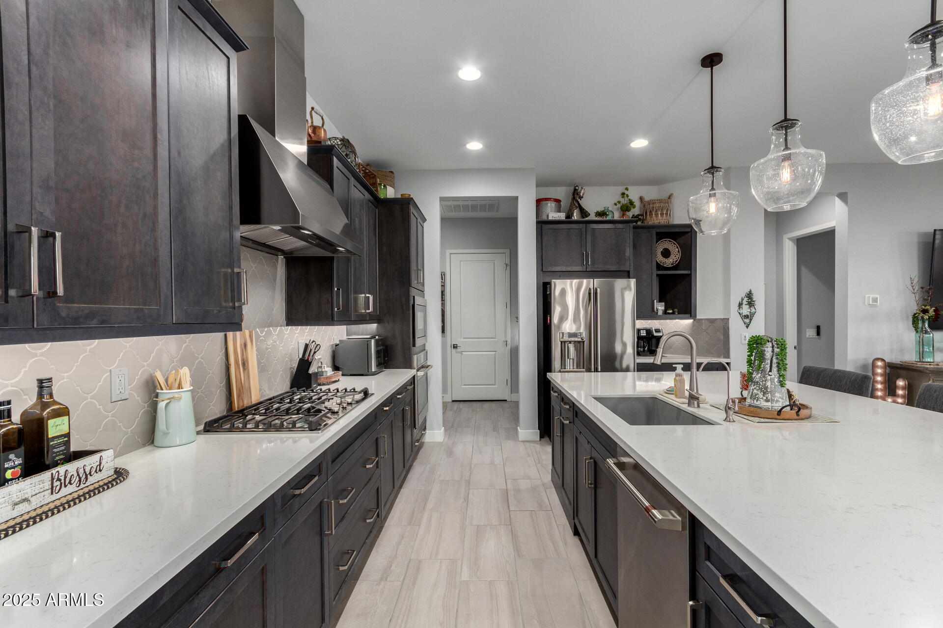 1312 W CALLE LUNA --