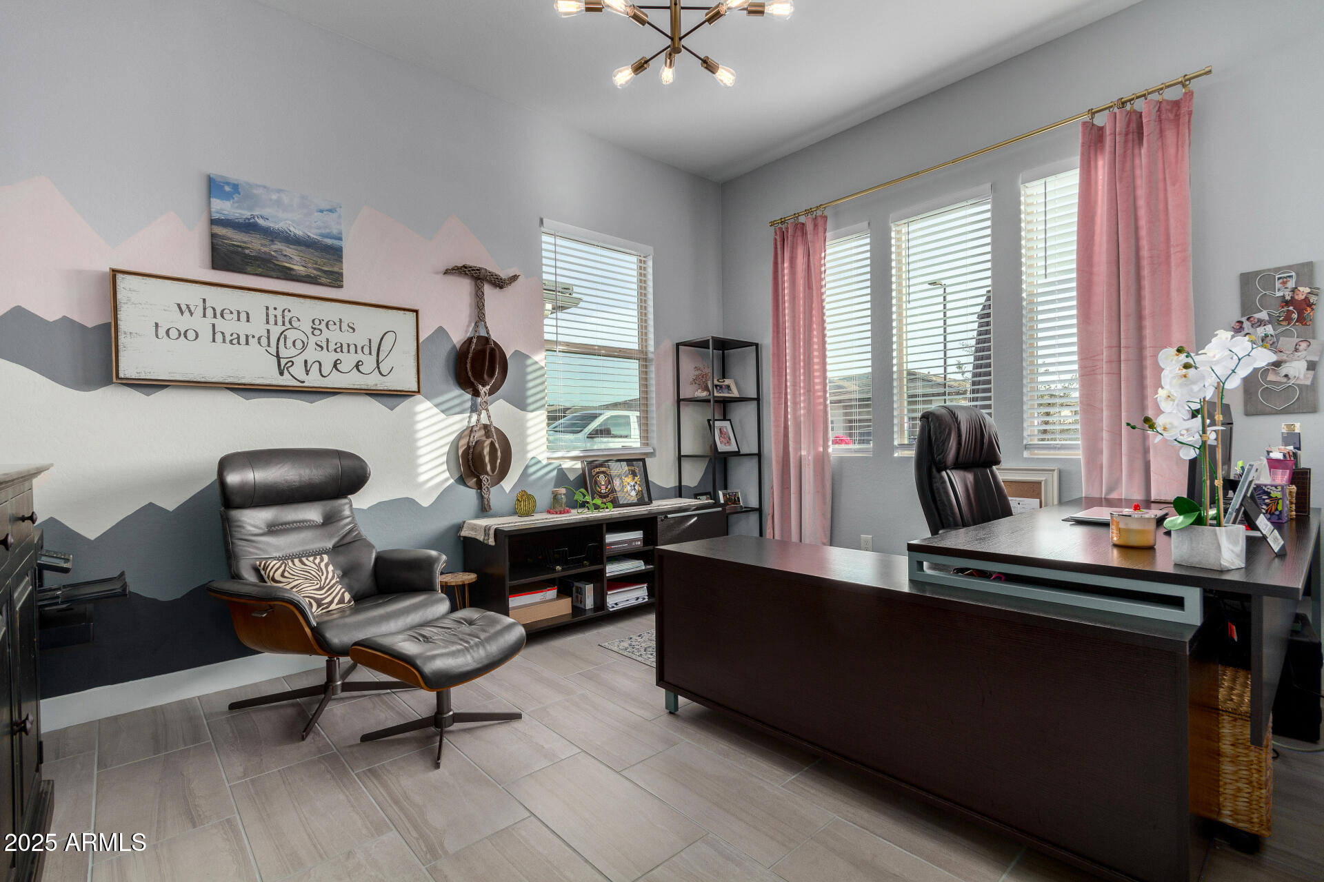 1312 W CALLE LUNA --